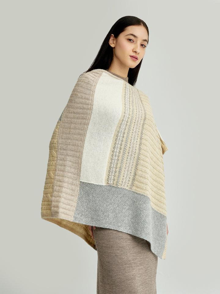 Ysadora Poncho Made Of Baby Alpaca In Beige