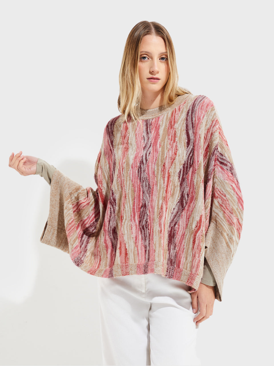 Red Yola Poncho Baby Alpaca Color Red