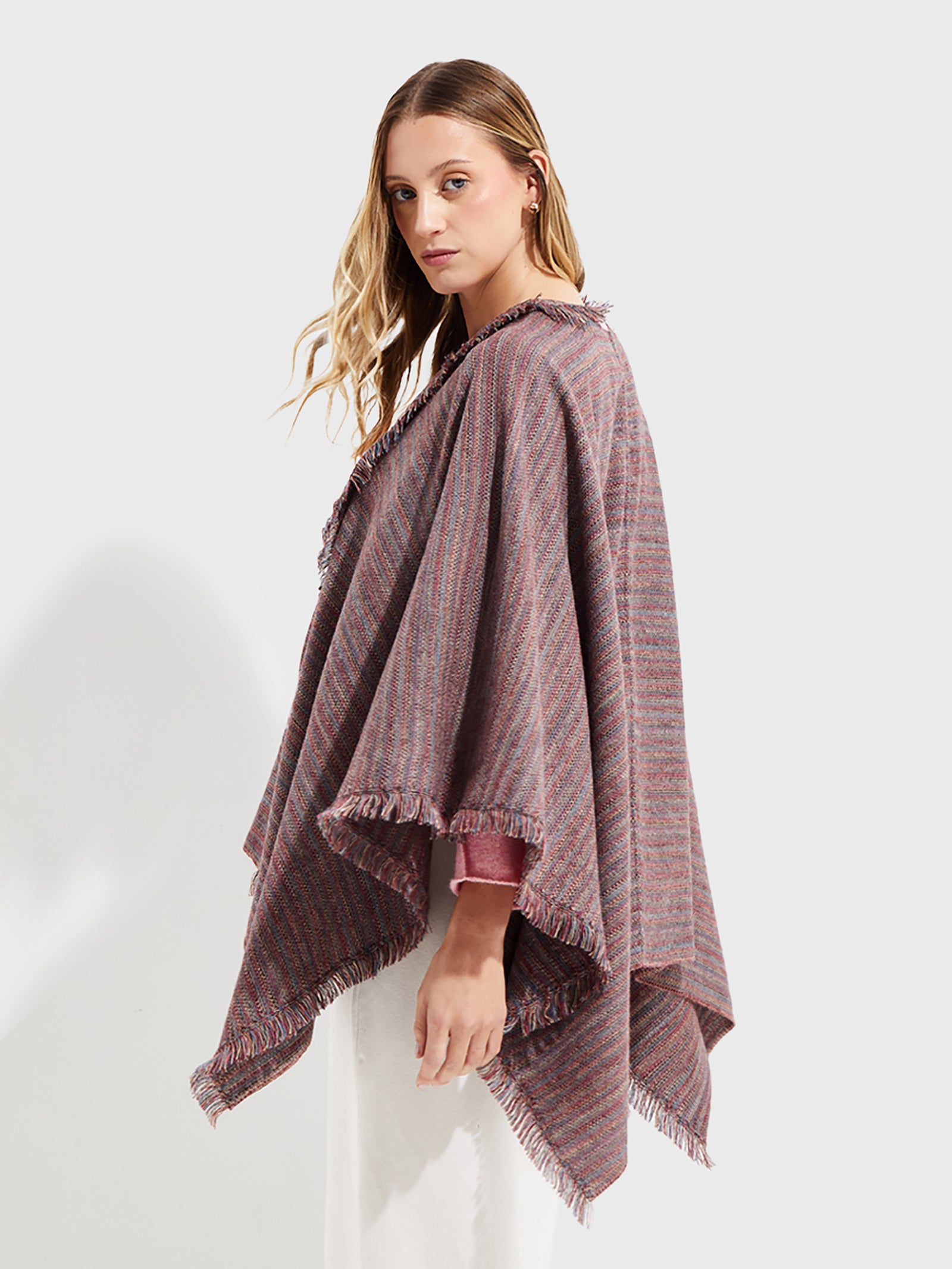 Red Baby Alpaca Poncho Yudith