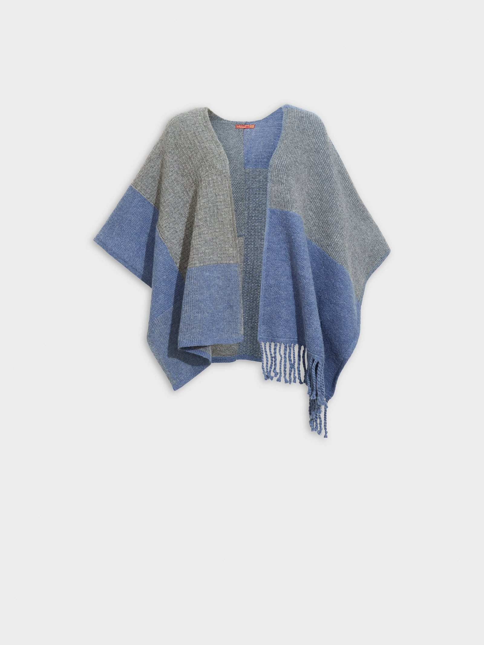 Baby Alpaca Zela Cape Sky Blue
