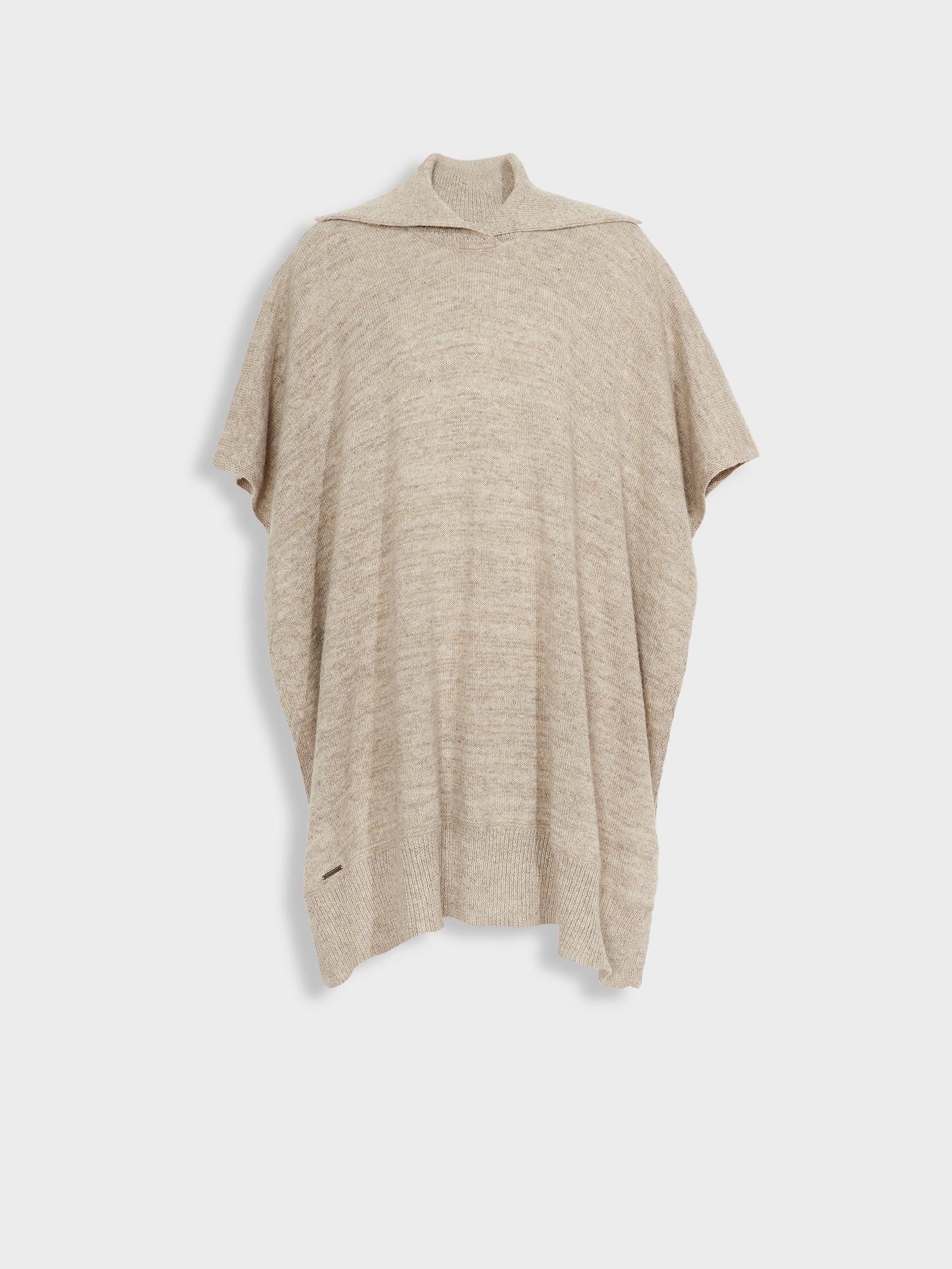 Beige Baby Alpaca Poncho Zoila
