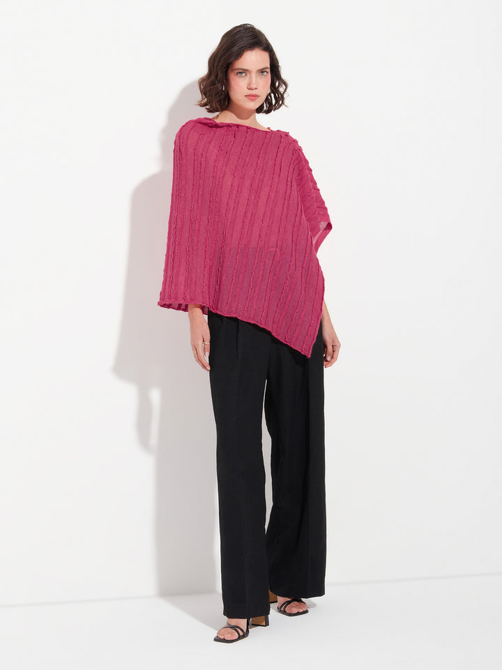 Poncho Zarina De Baby Alpaca Color Fucsia