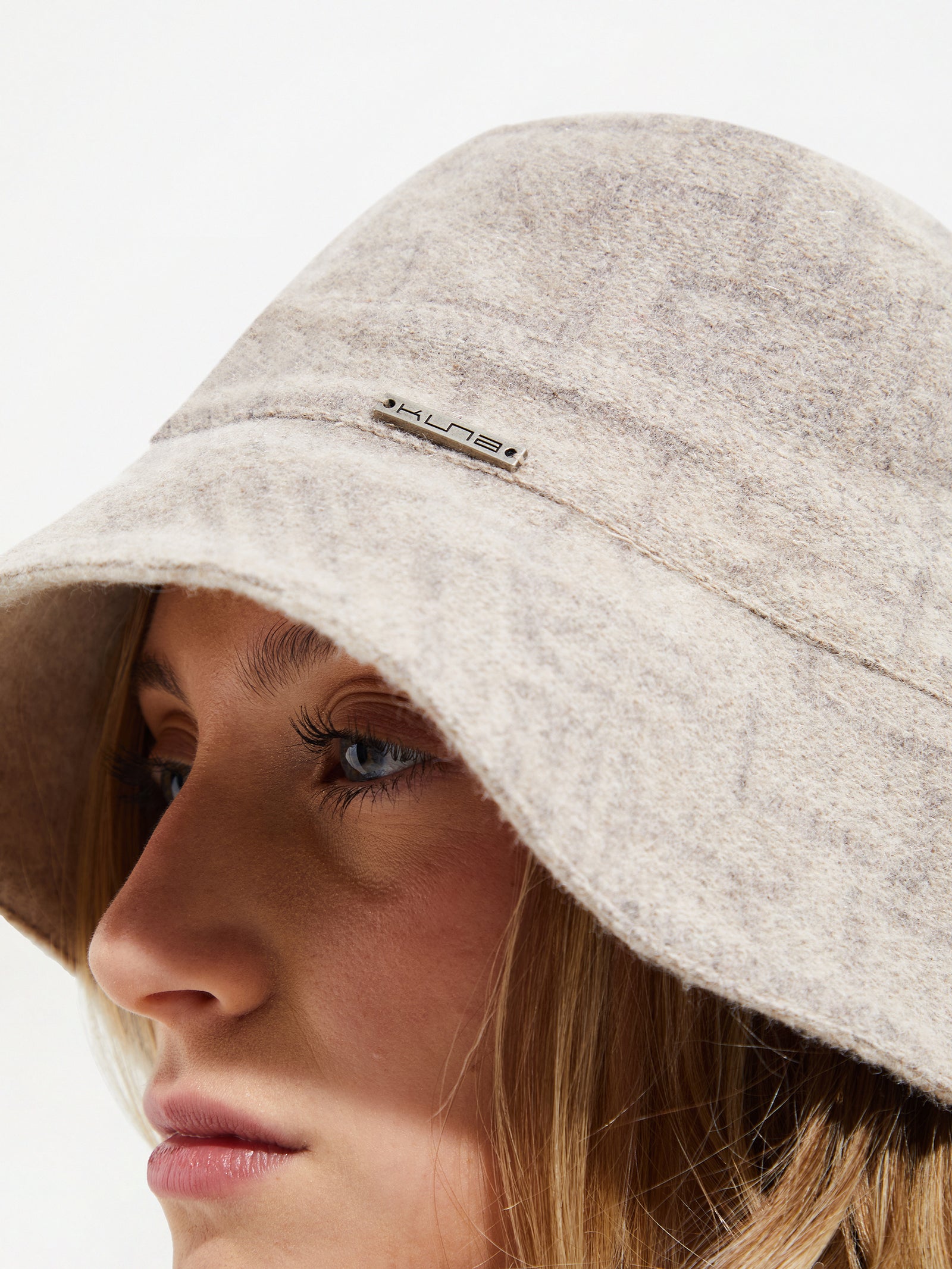 Gorro Yper De Baby Alpaca Color Beige