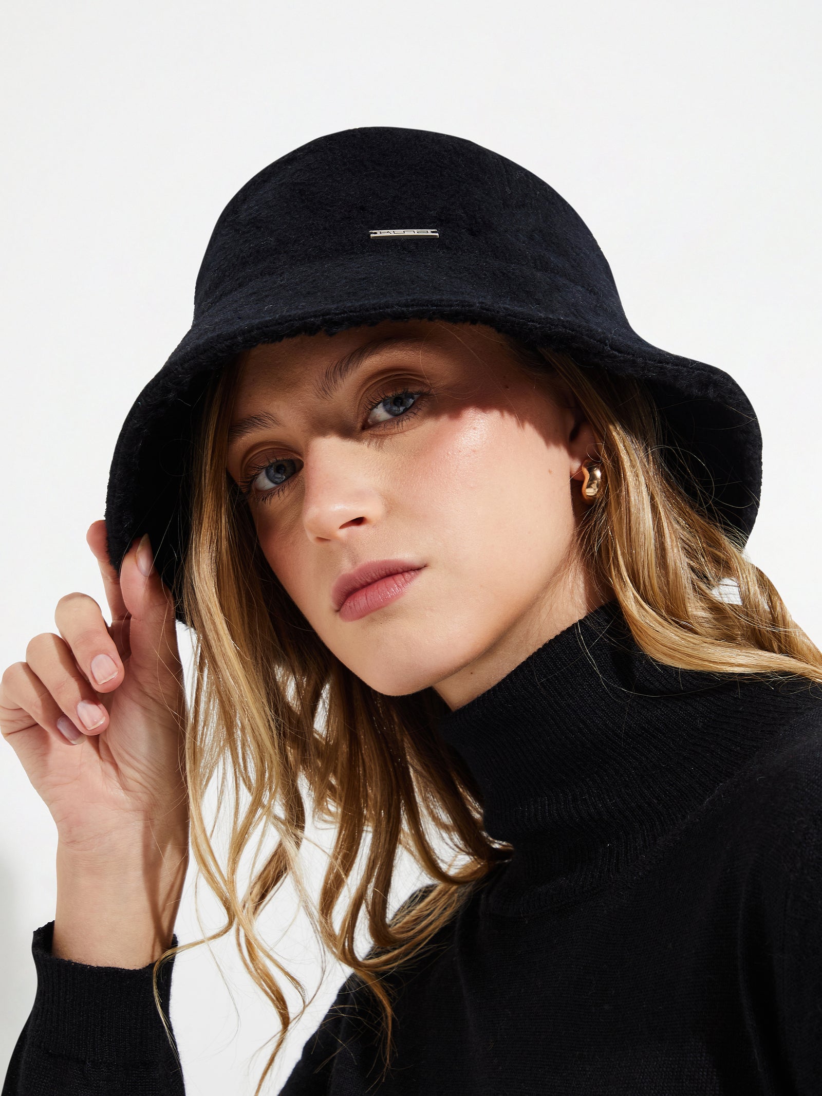 Gorro Young De Baby Alpaca Color Negro
