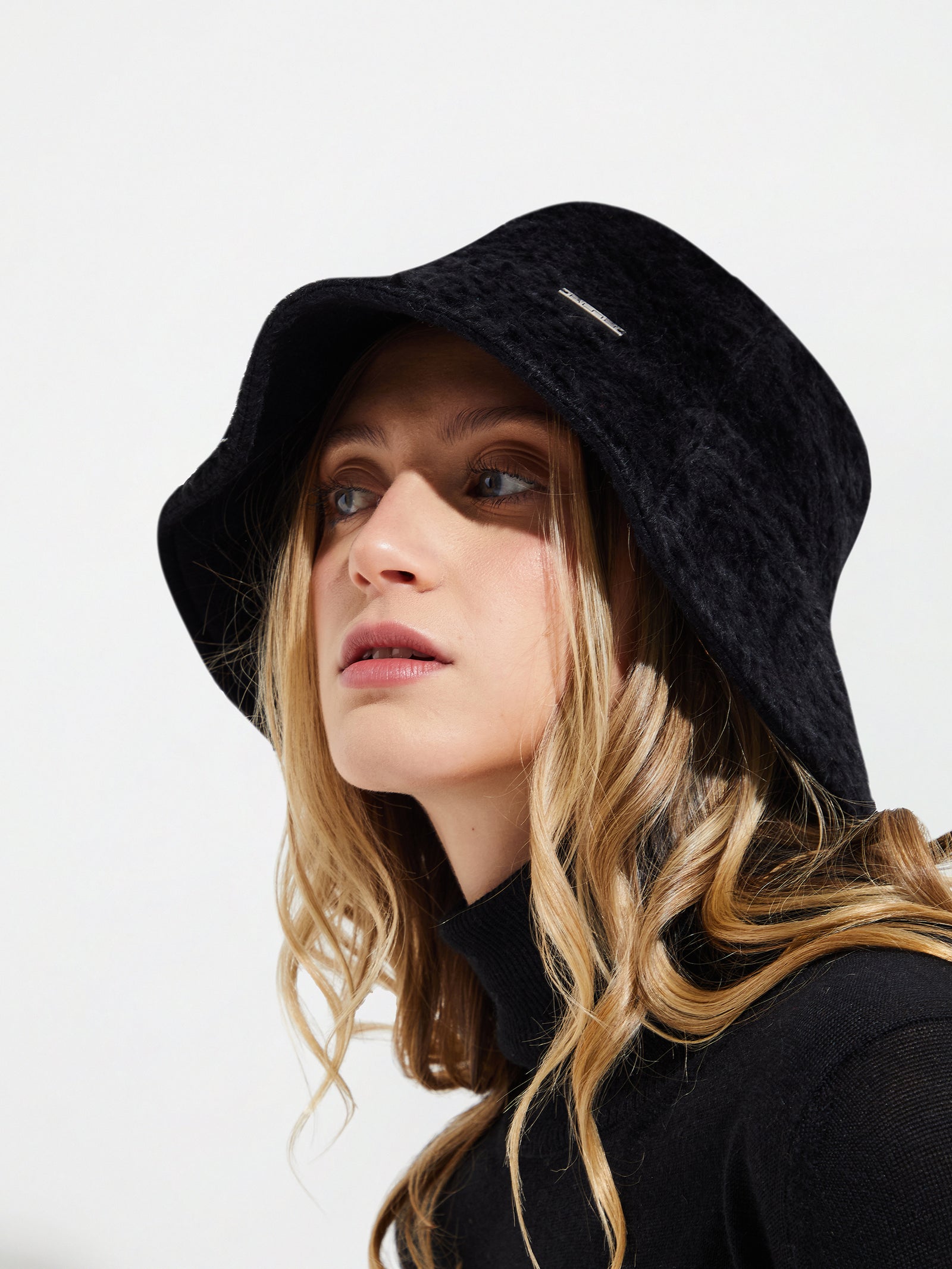 Gorro Young De Baby Alpaca Color Negro
