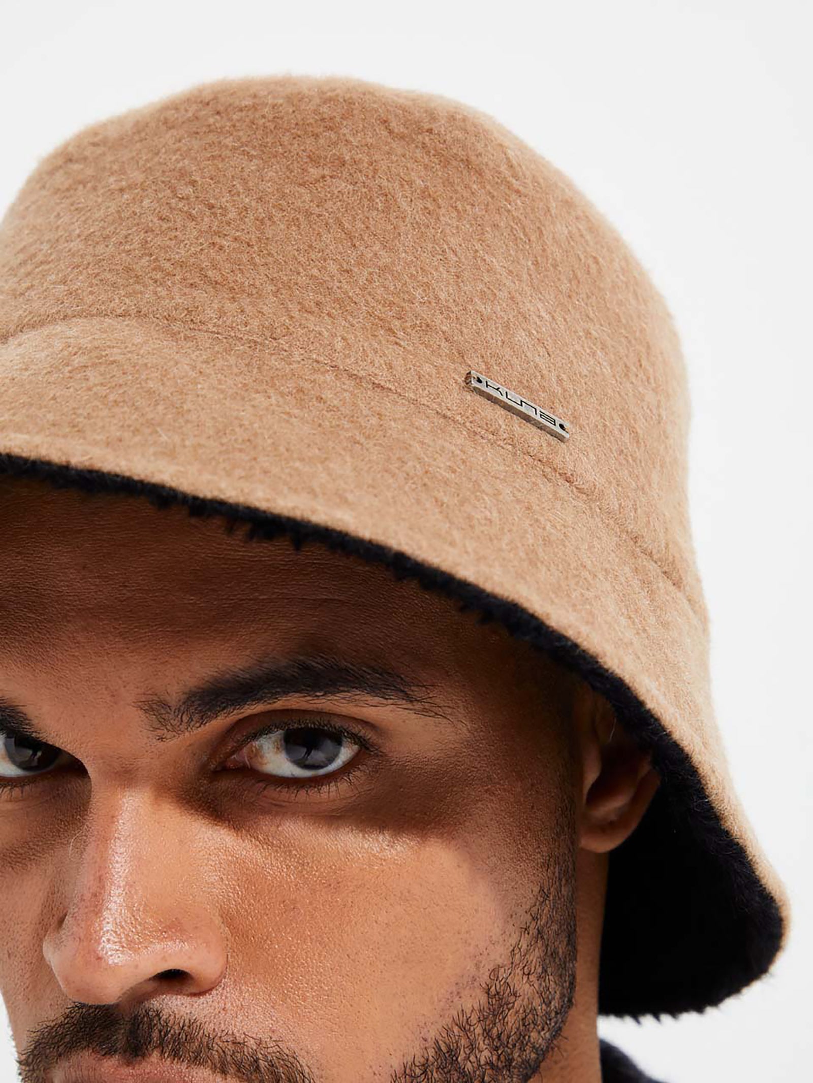 Gorro Young De Baby Alpaca Color Camel
