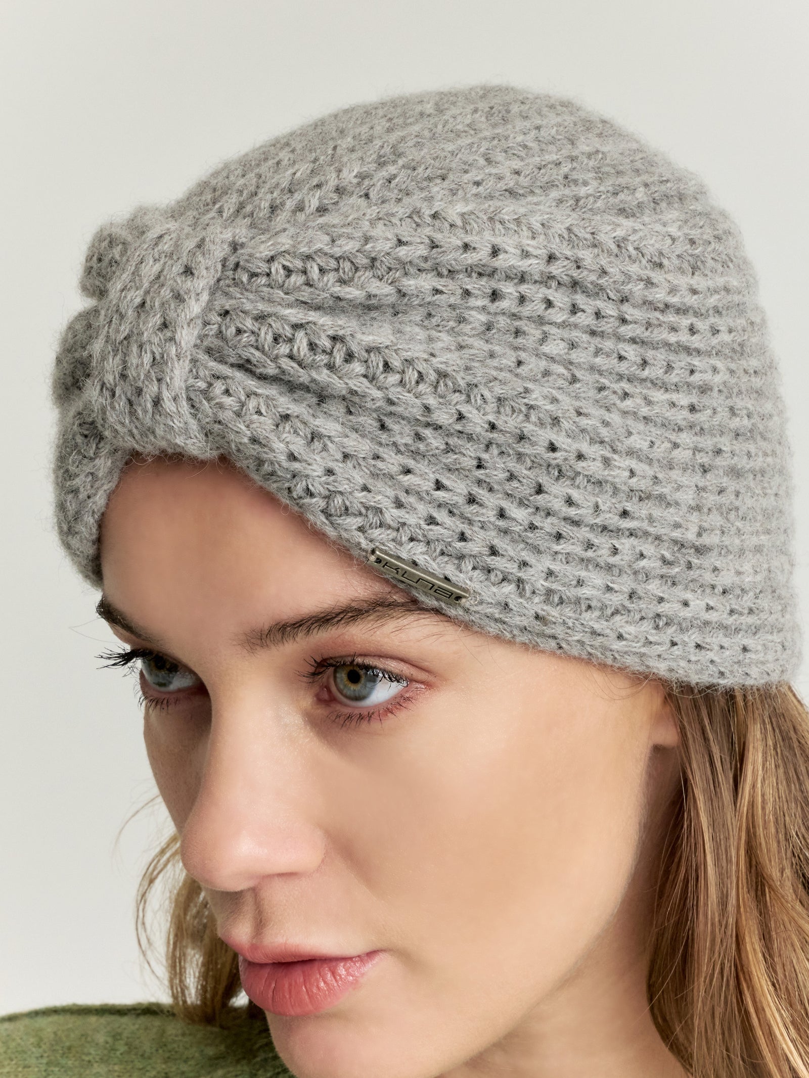 Gorro Vulcano De Baby Alpaca Color Gris
