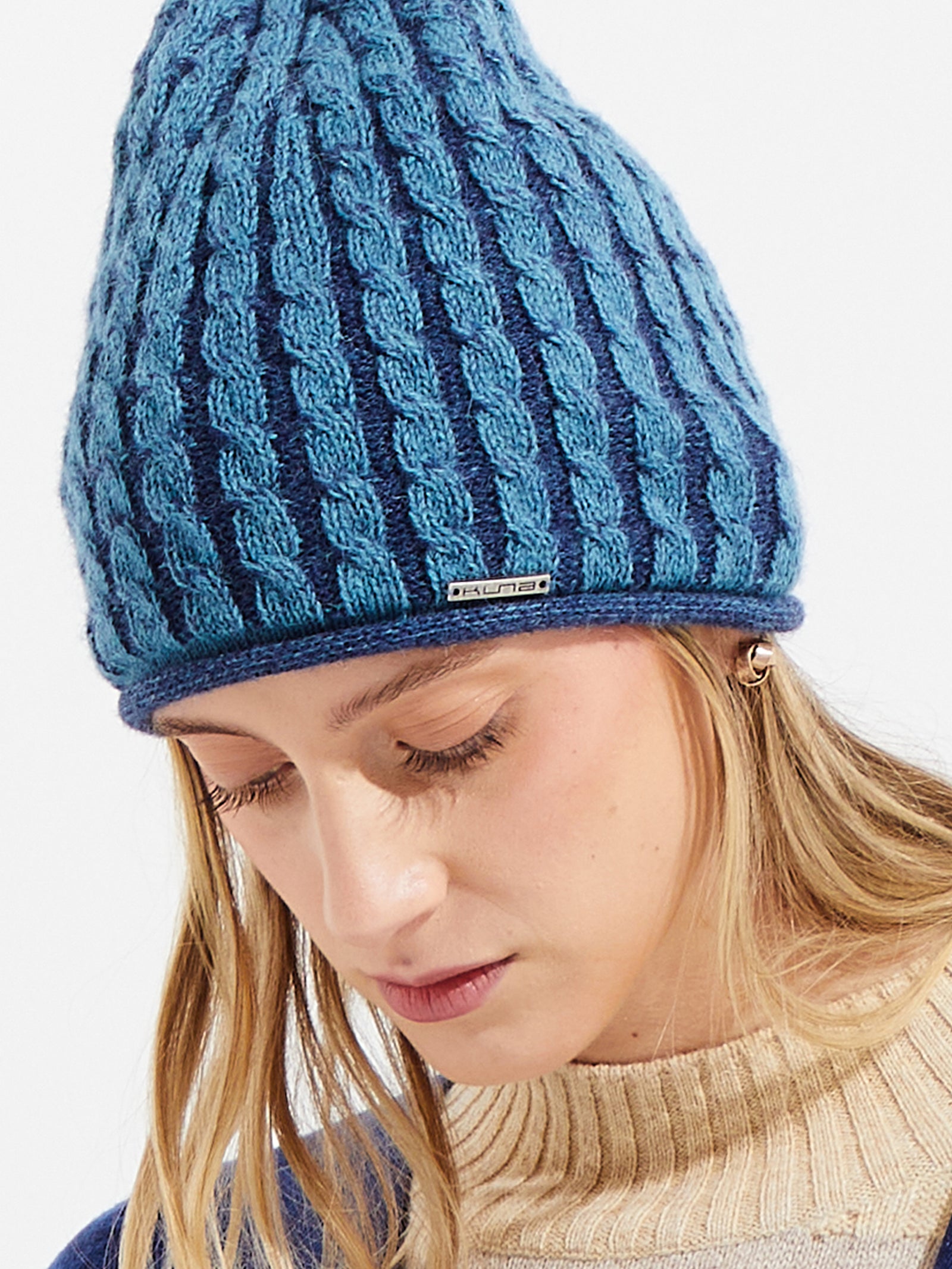 Gorro Yasikov De Baby Alpaca Color Turquesa