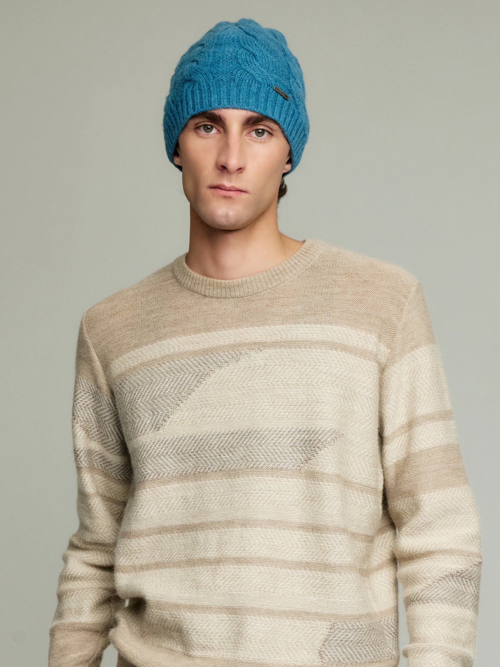 Gorro Yarela De Baby Alpaca Color Celeste