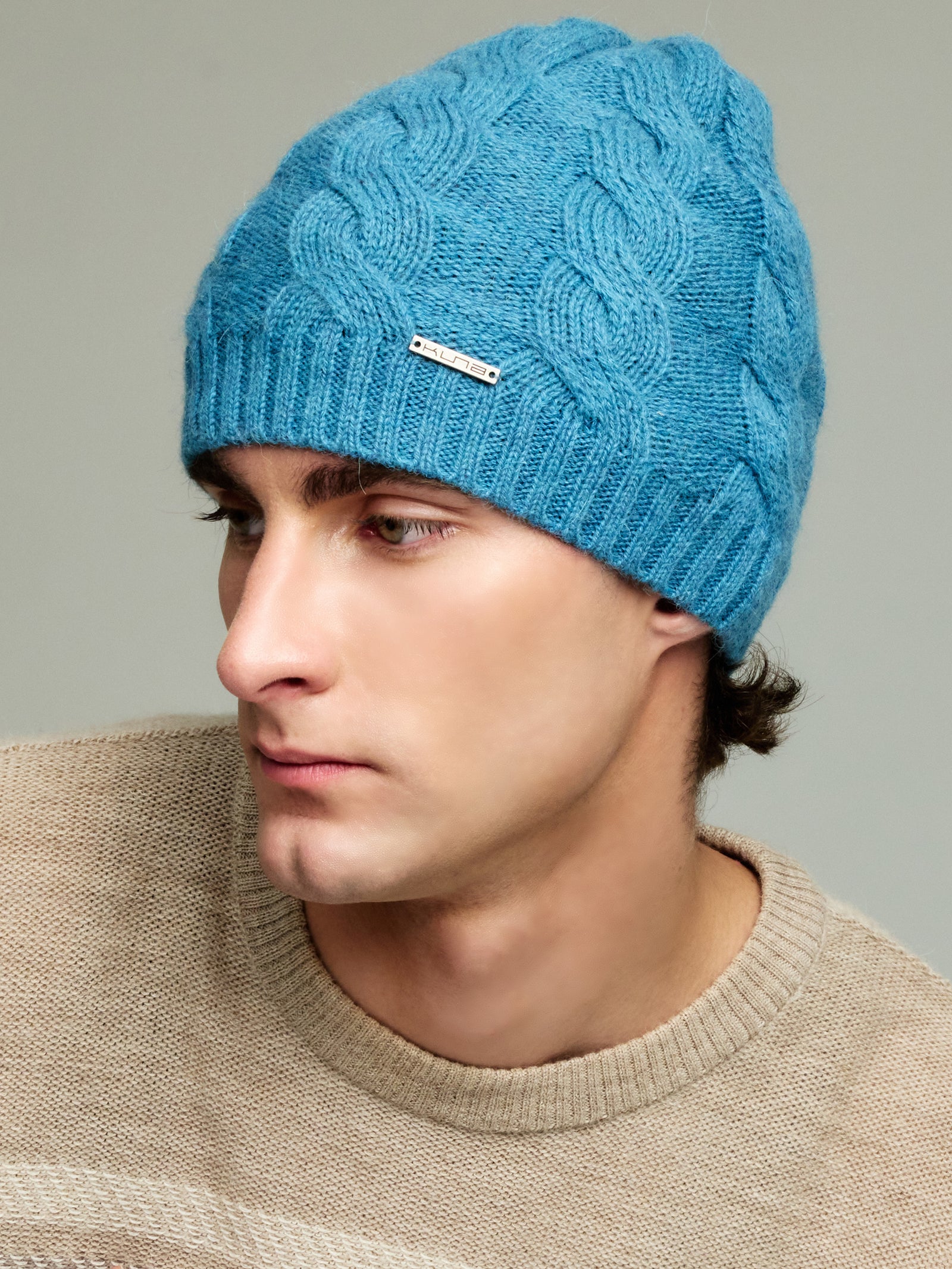 Gorro Yarela De Baby Alpaca Color Celeste