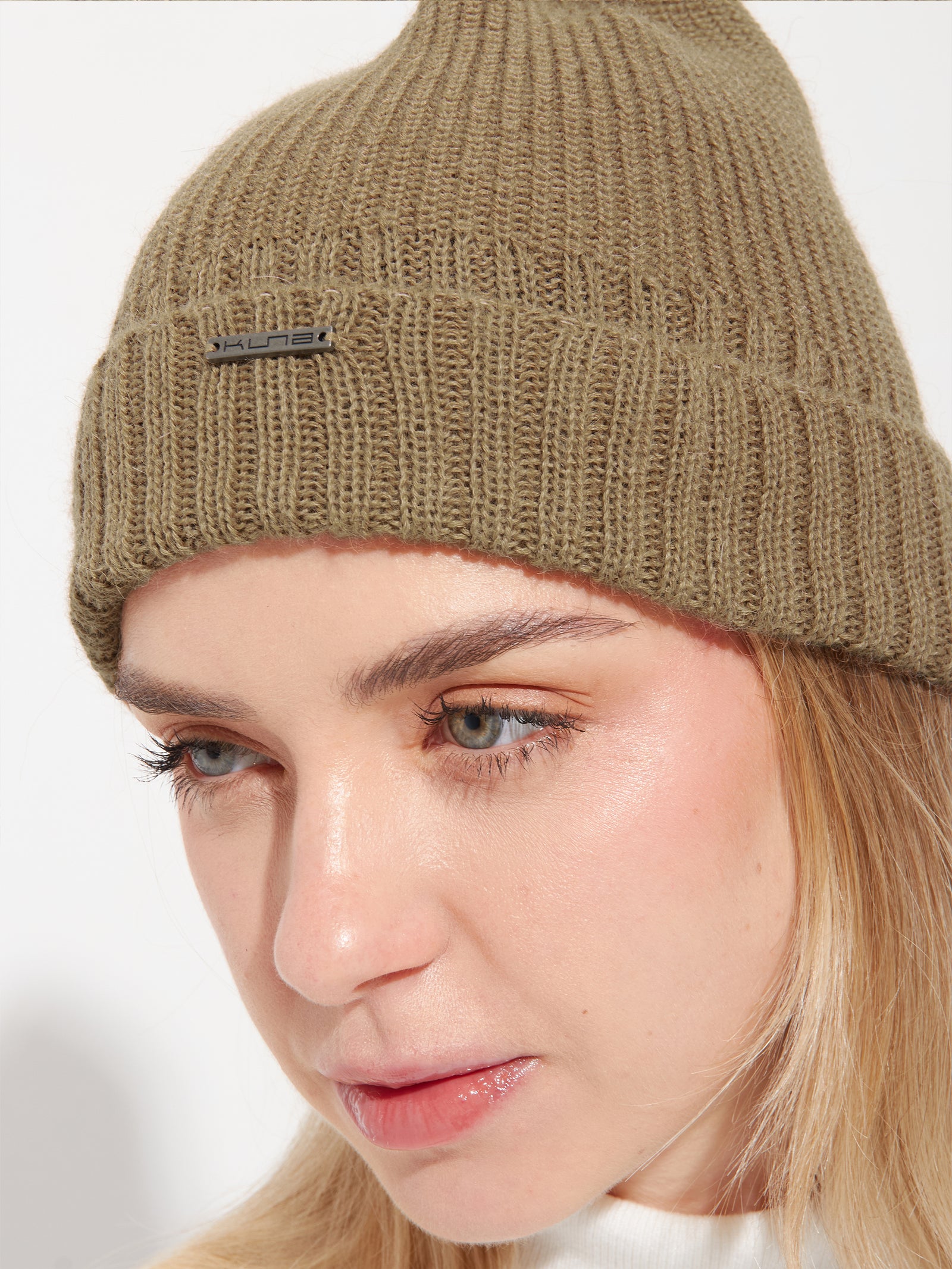 Apostrophe Baby Alpaca Brown Beanie