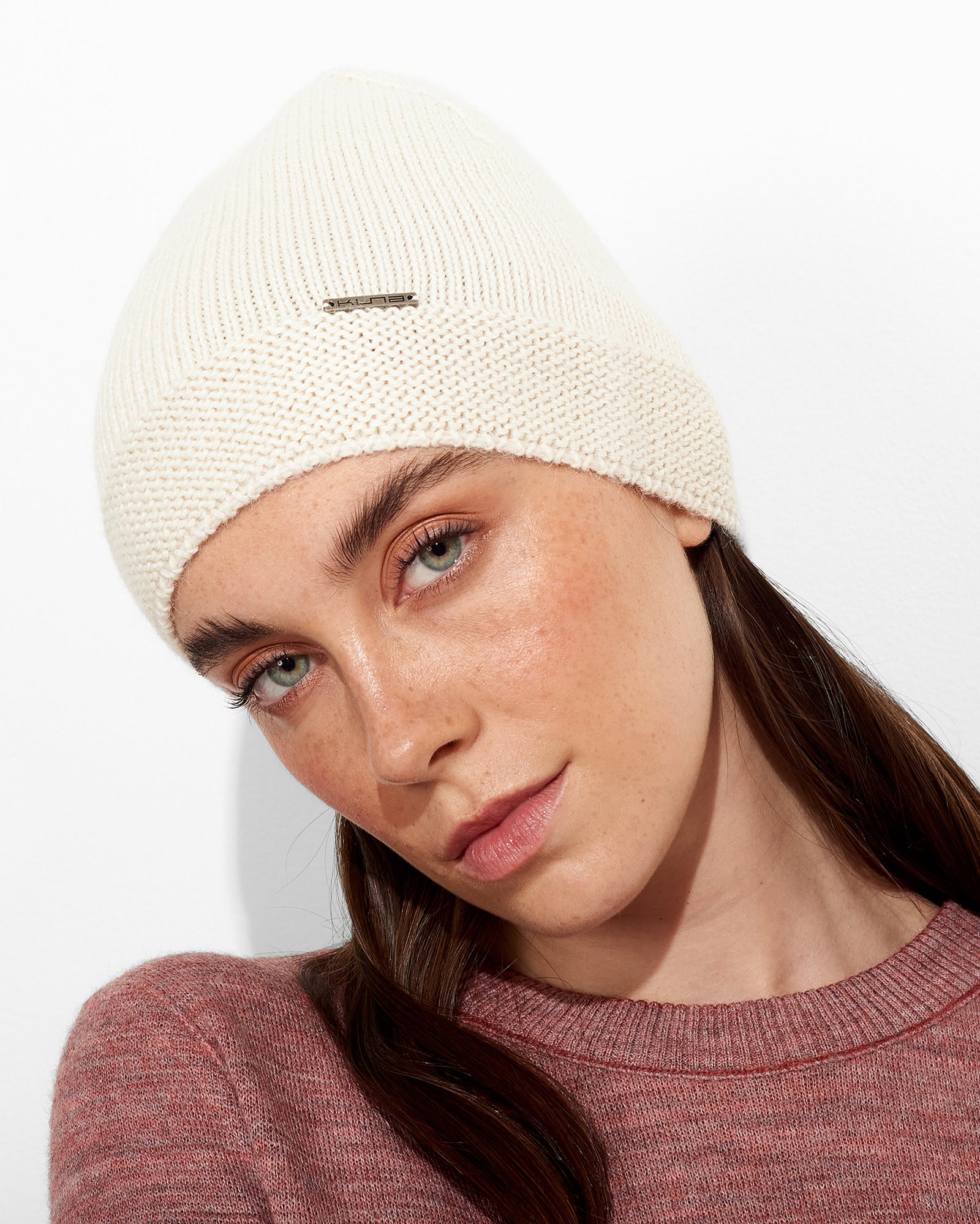 Ecru Baby Alpaca Sapphire Beanie