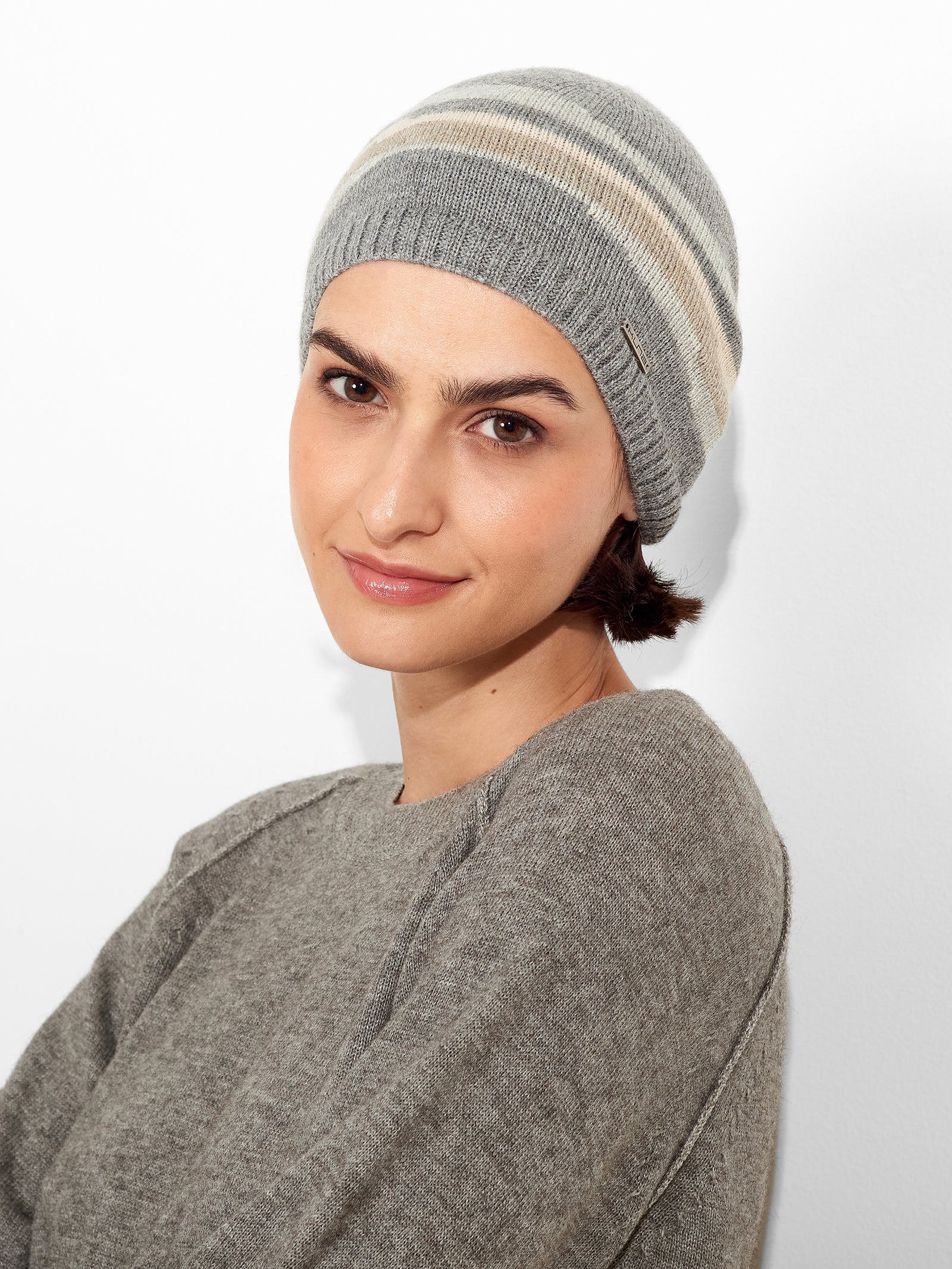 Gorro Zar De Baby Alpaca Color Gris