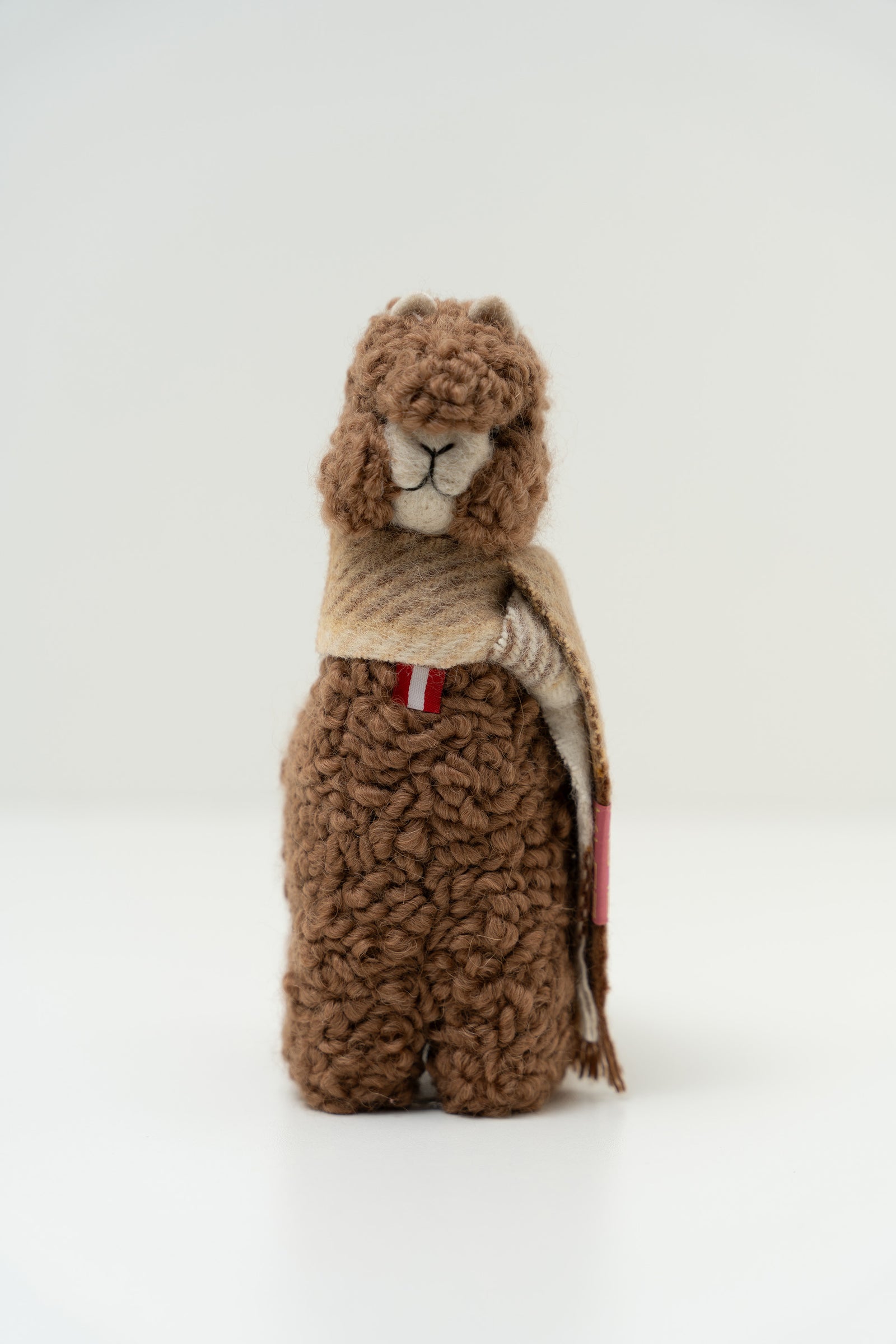 Large Brown Qoni Stuffed Animal Baby Alpaca Color Marron Kucalqong001