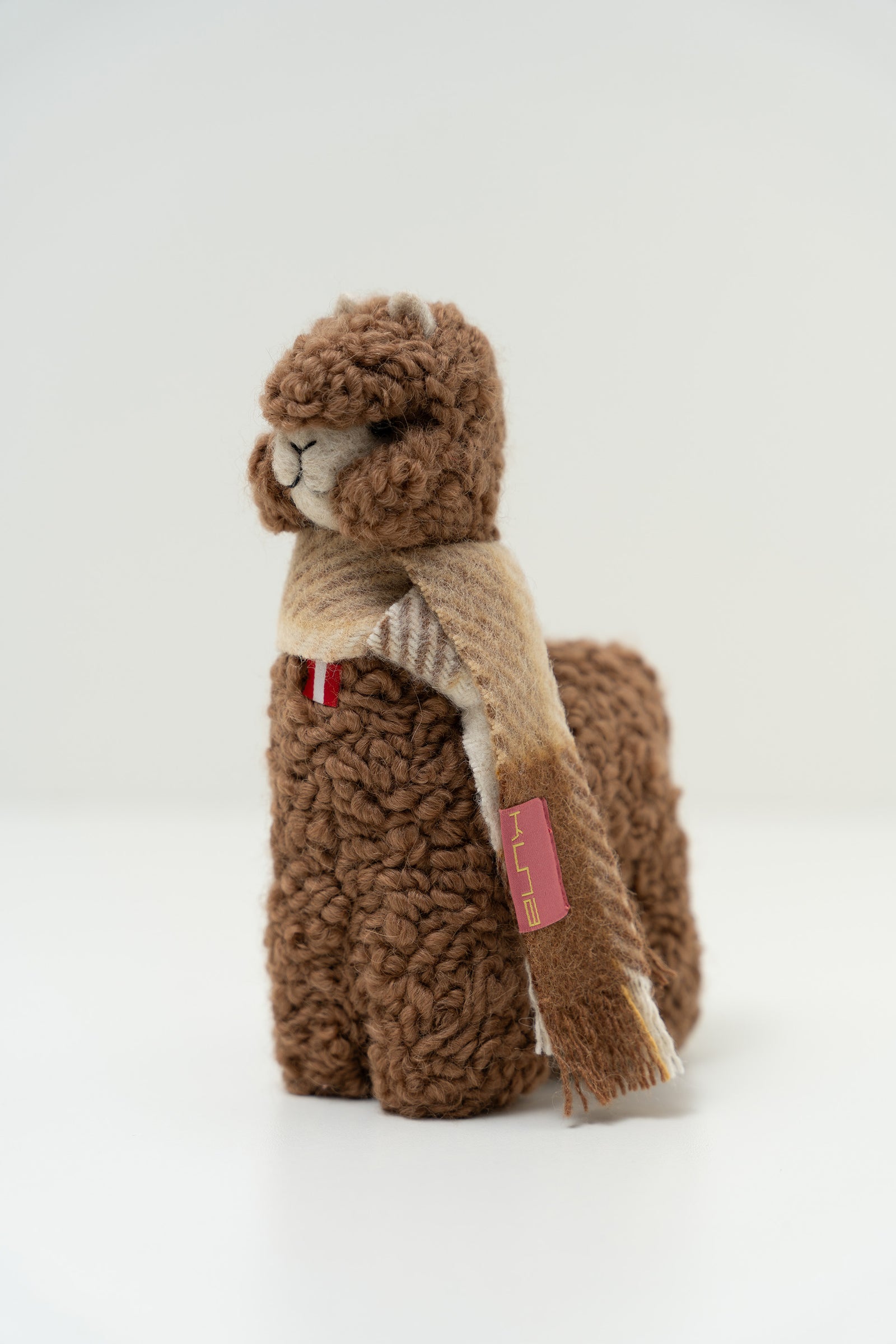 Large Brown Qoni Stuffed Animal Baby Alpaca Color Marron Kucalqong001