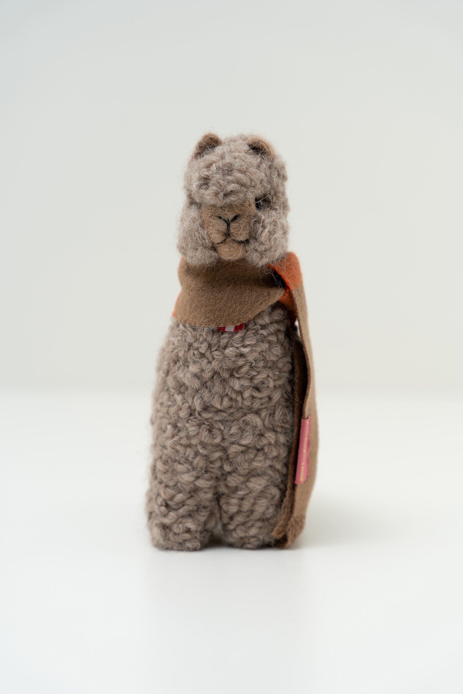 Peluche Qoni Grande De Baby Alpaca Color Beige