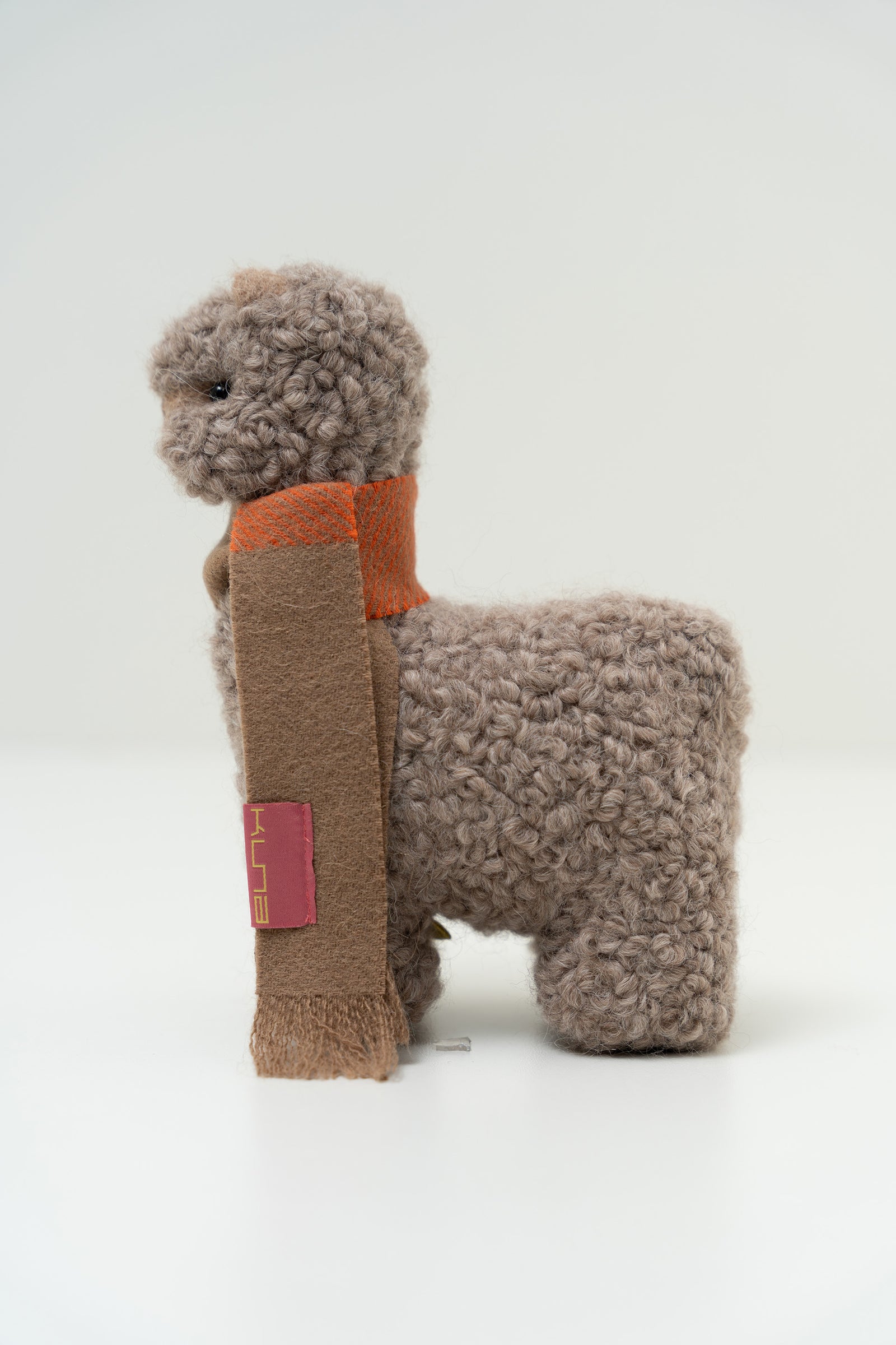 Peluche Qoni Grande De Baby Alpaca Color Beige