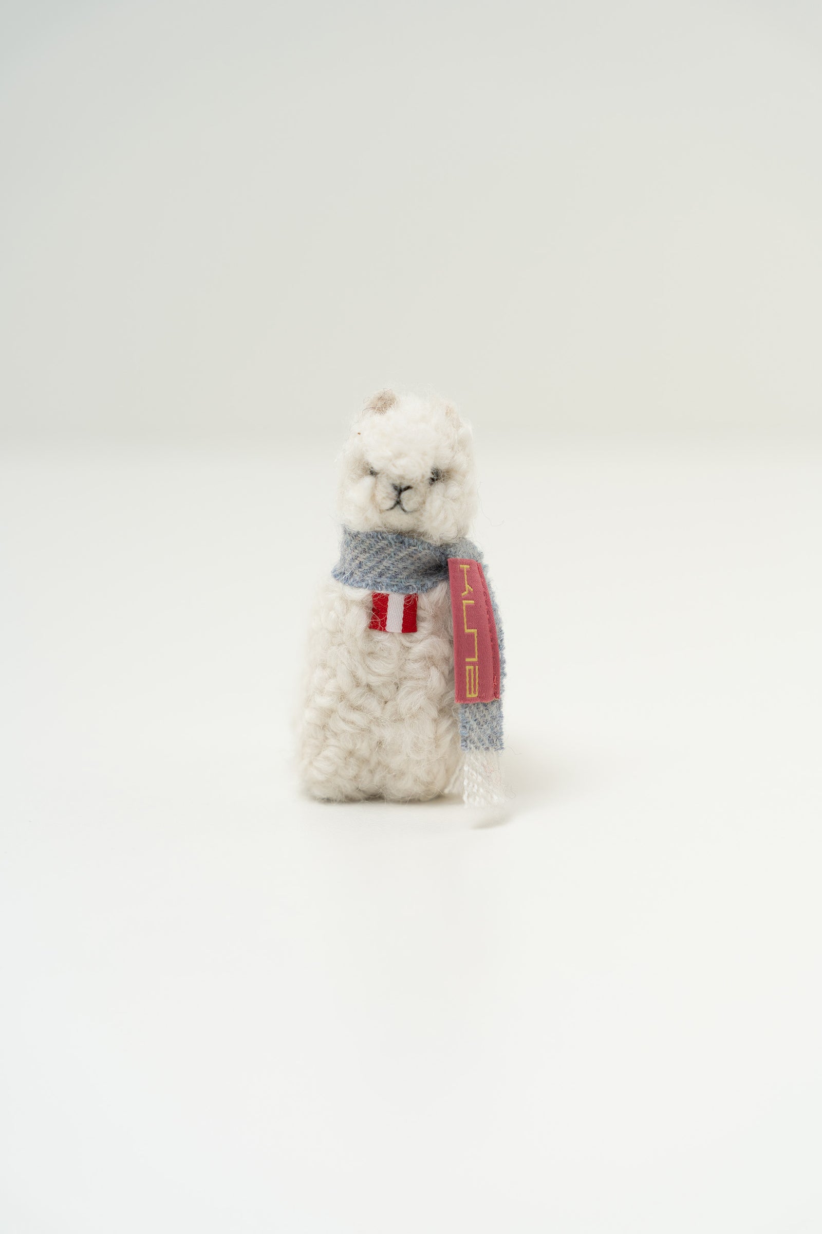 Peluche Qoni Pequena De Baby Alpaca Color Blanco