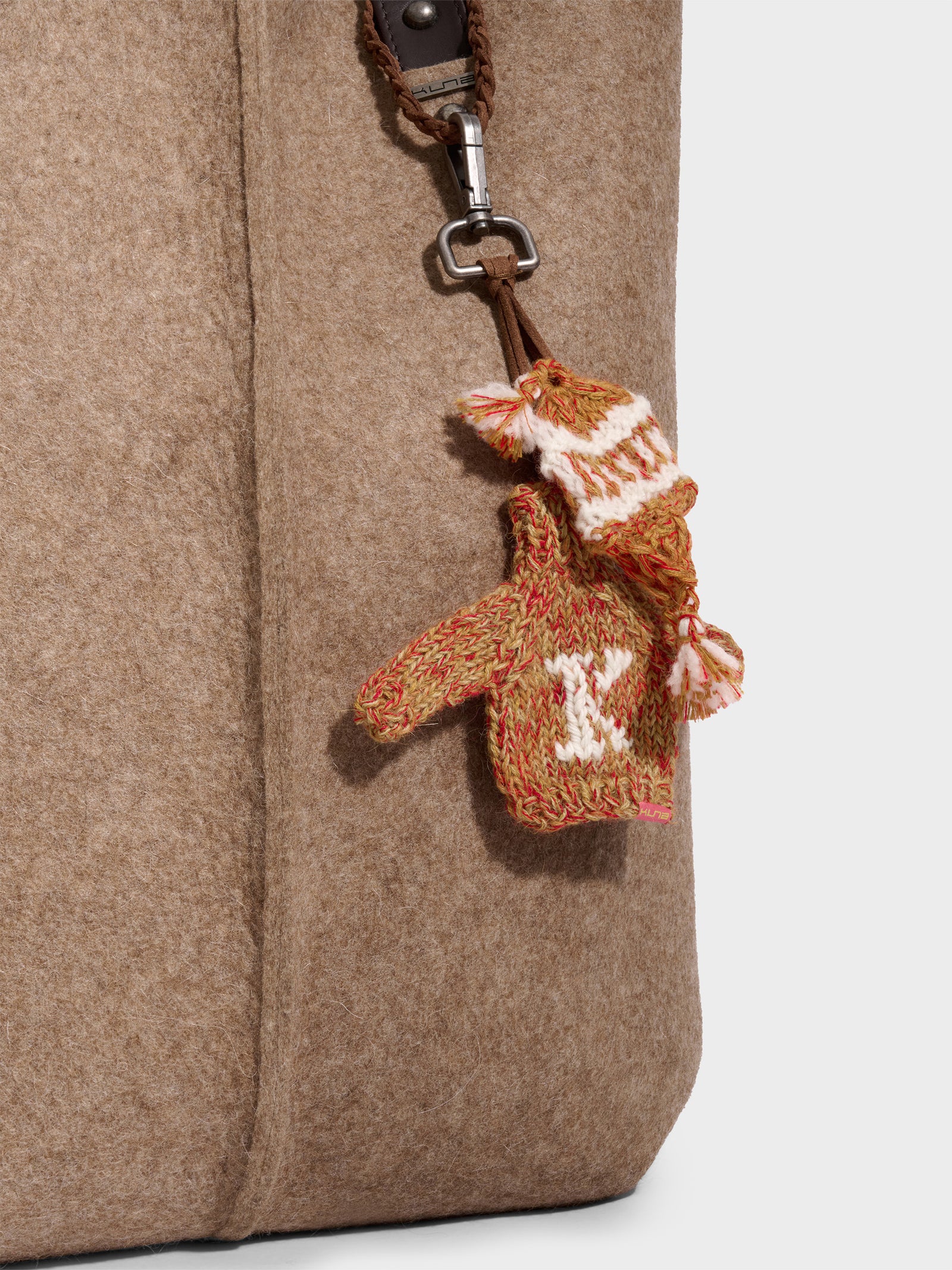 Raisin Brown Wool Wallet