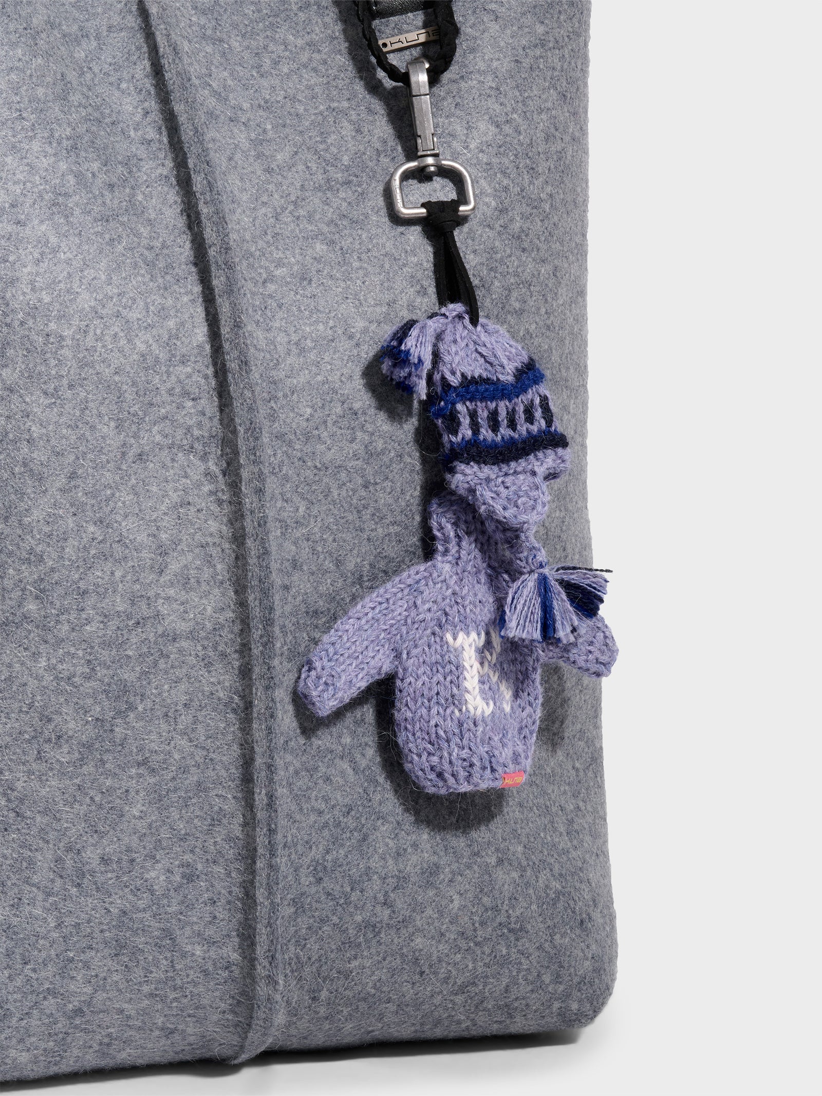 Cartera Raisin De Lana Color Gris