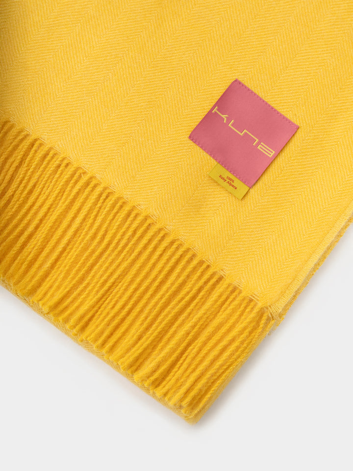 Manta Yanahuara De Baby Alpaca Color Amarillo