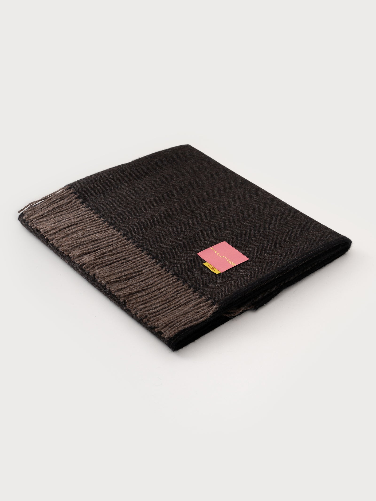 Manta Yanahuara De Baby Alpaca Color Marron