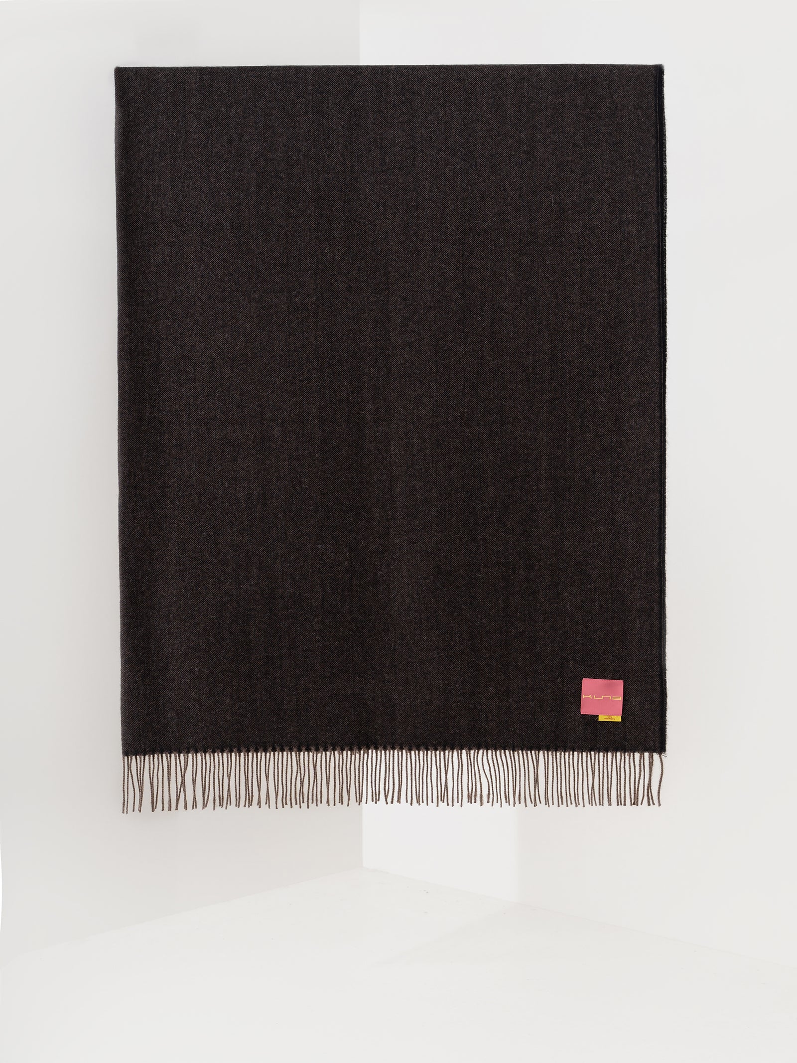 Manta Yanahuara De Baby Alpaca Color Marron