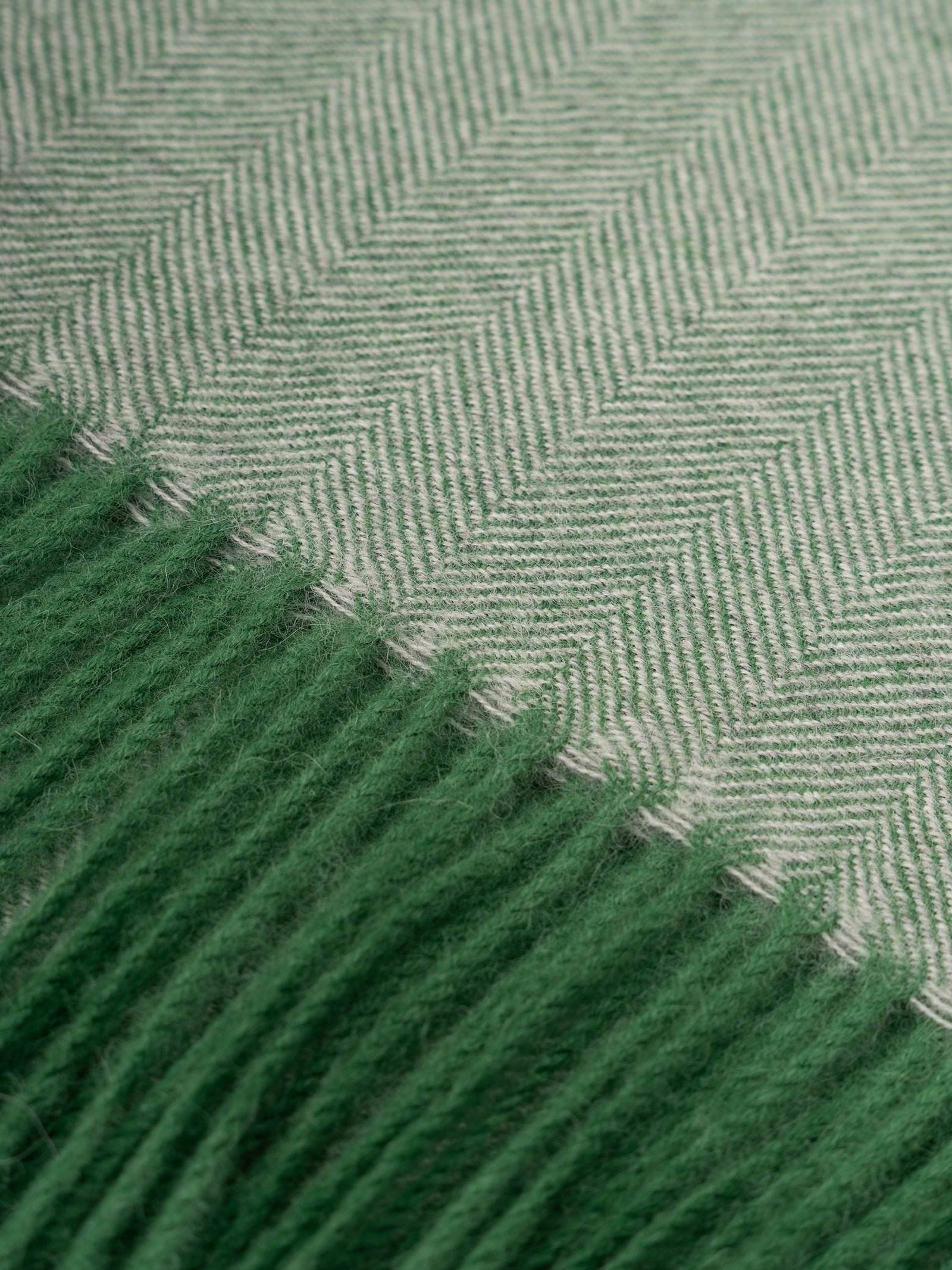 Manta Yanahuara De Baby Alpaca Color Verde