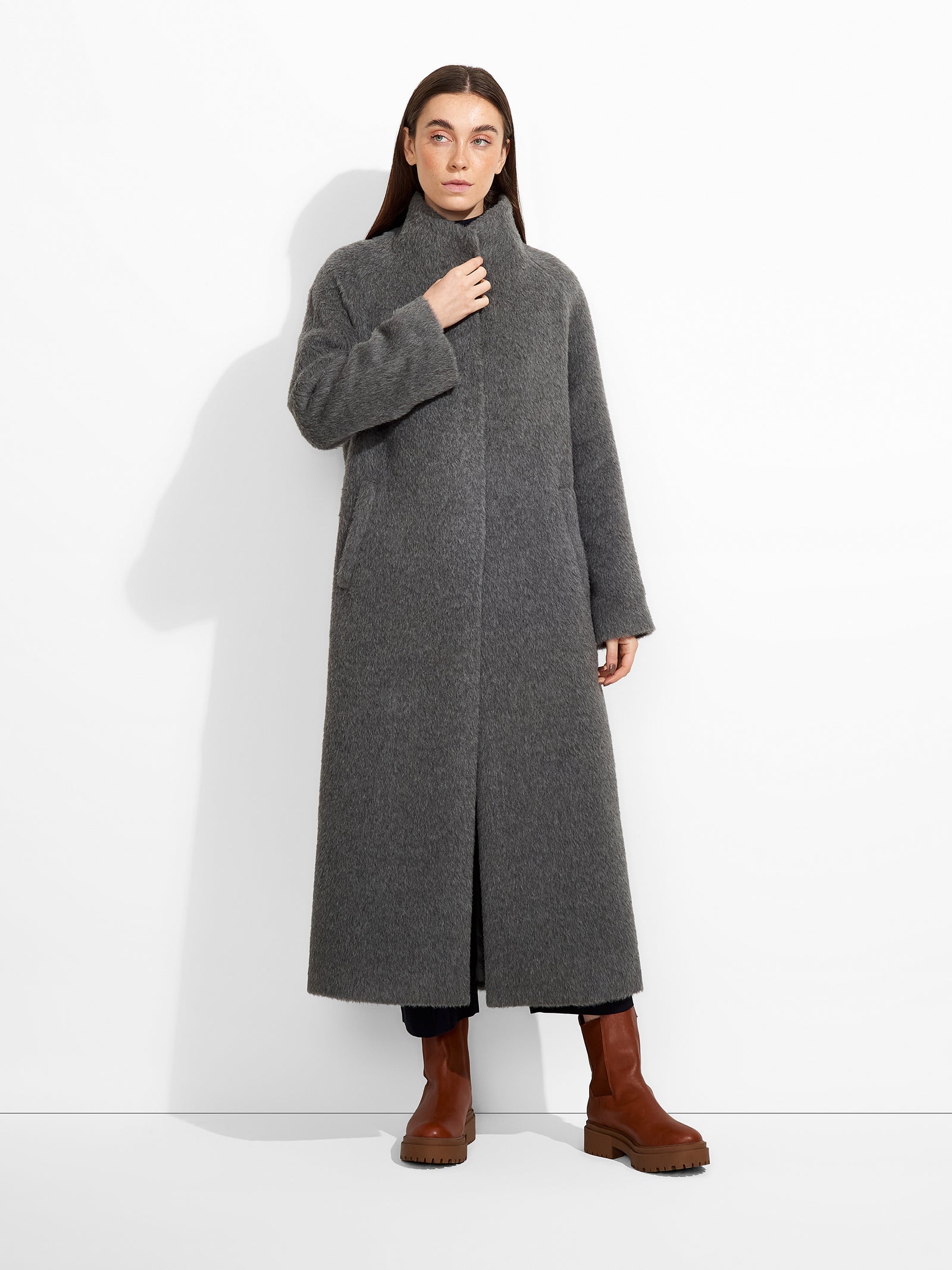 Abrigo Zurich De Suri Alpaca Color Gris