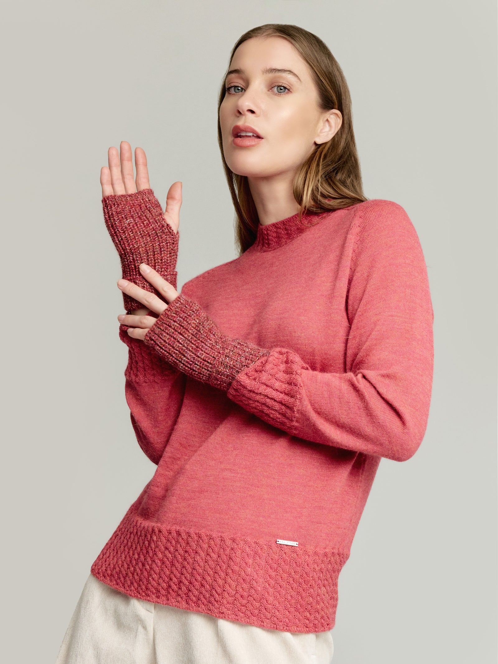 Ubicate Gloves Baby Alpaca Red Color