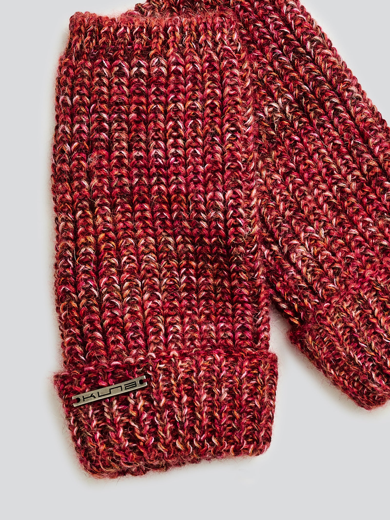 Ubicate Gloves Baby Alpaca Red Color
