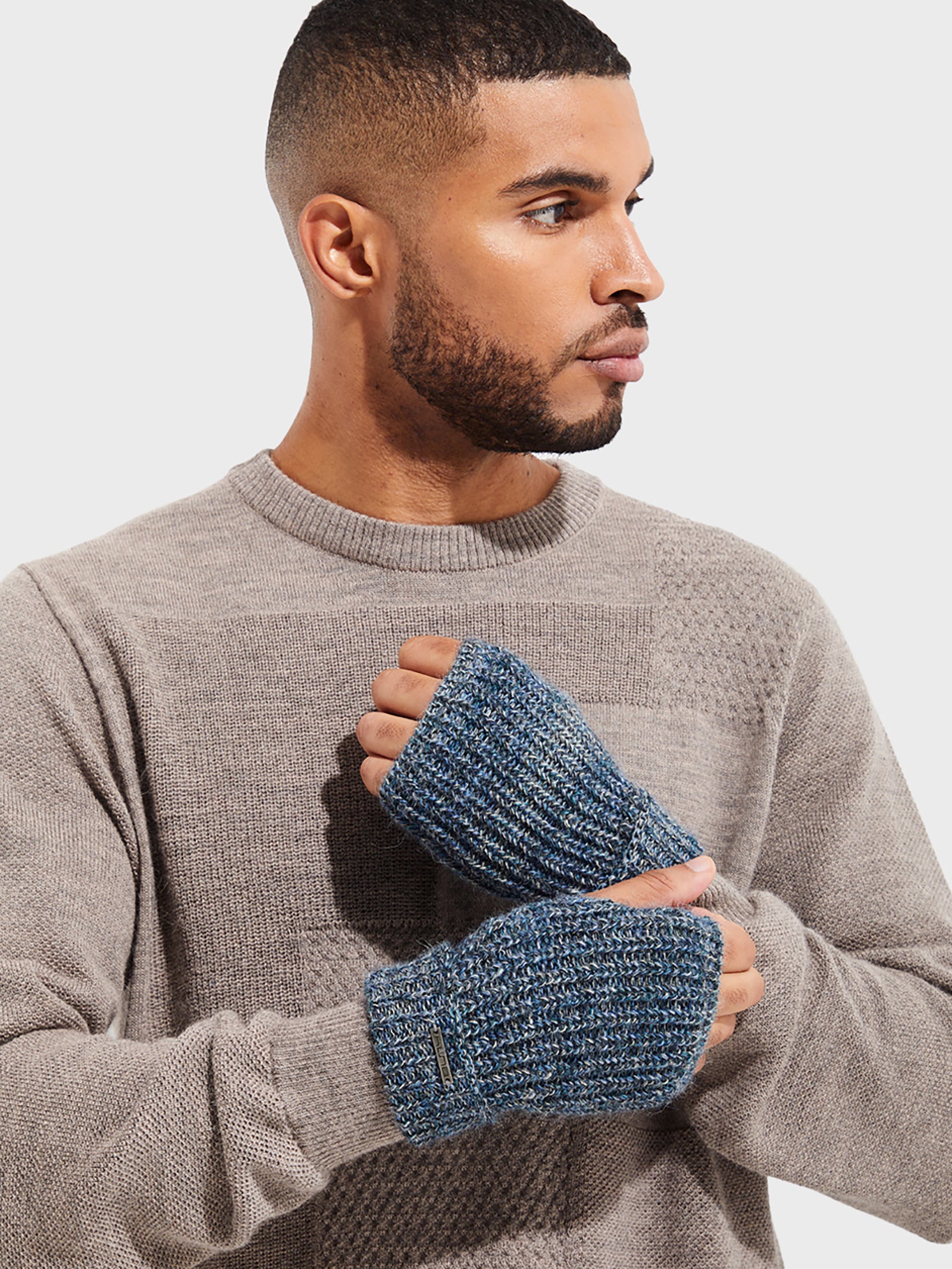 Guantes Ubicate Gloves De Baby Alpaca Color Azul