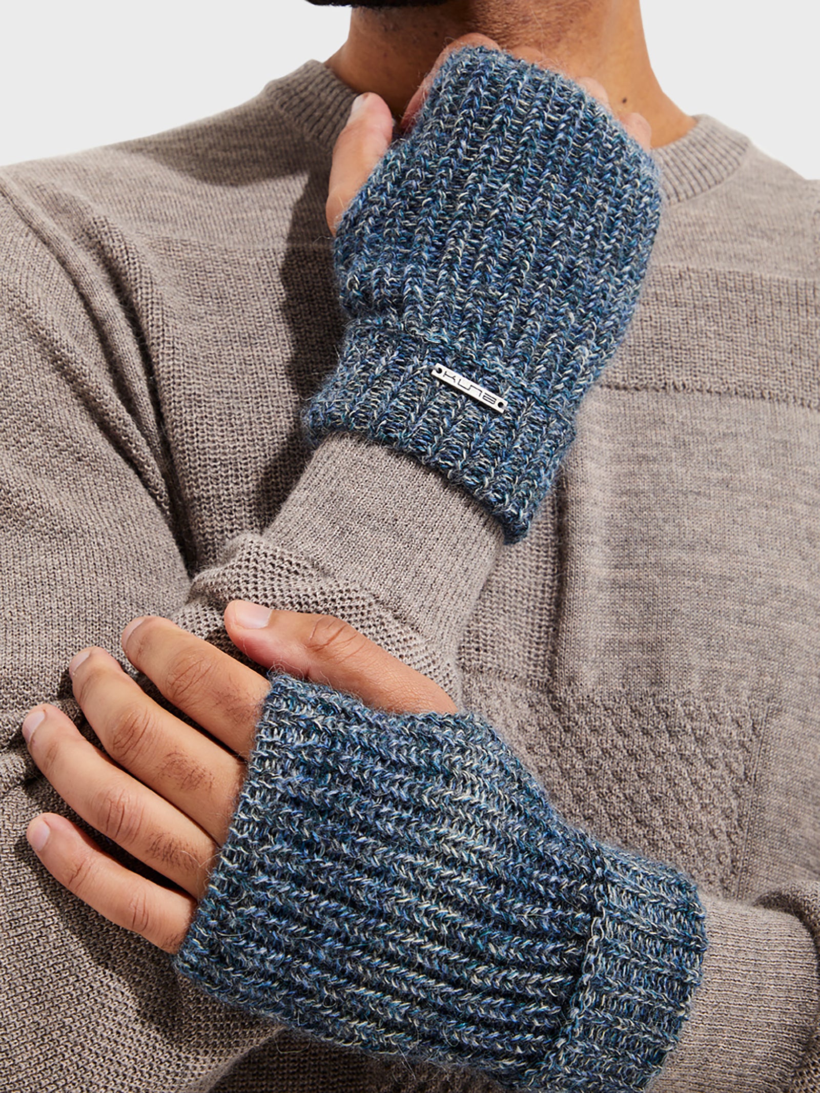 Guantes Ubicate Gloves De Baby Alpaca Color Azul