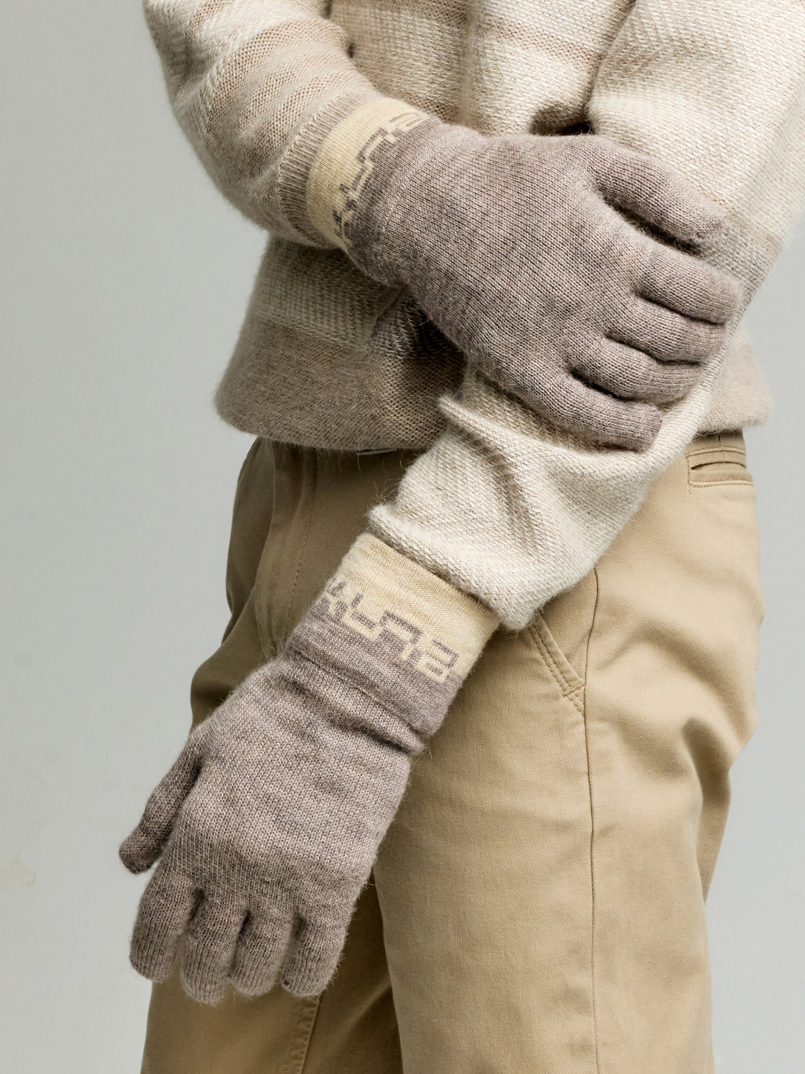 Yari Baby Alpaca Gloves Beige