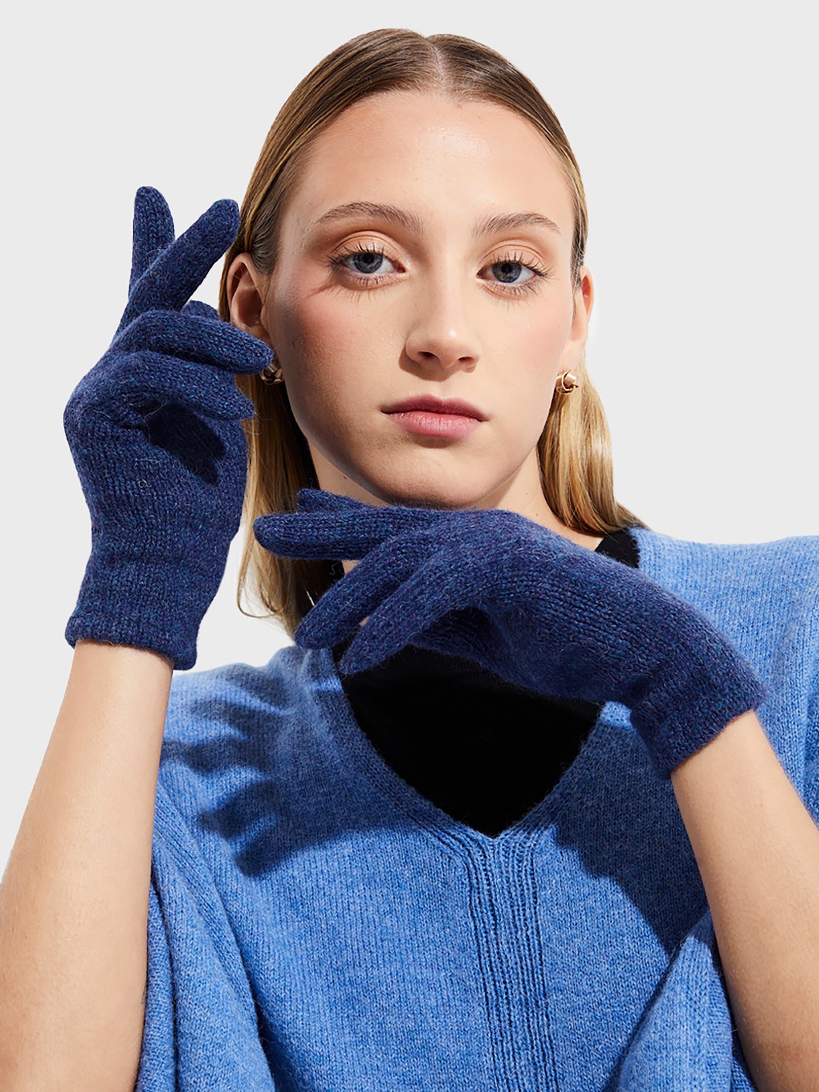 Paolo Baby Alpaca Blue Gloves