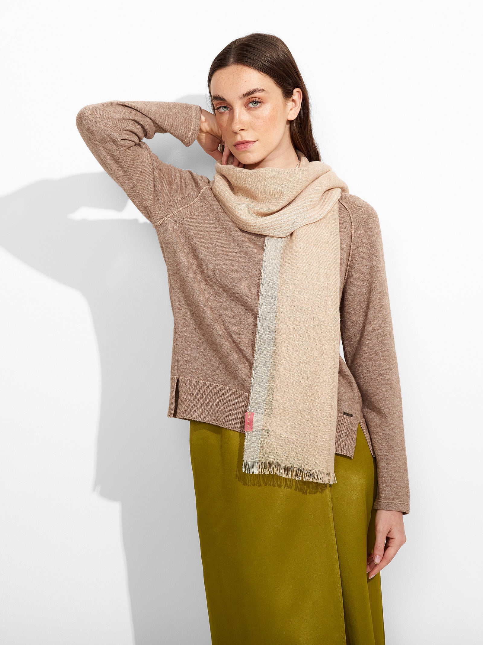 Estola Rum De Baby Alpaca Color Beige