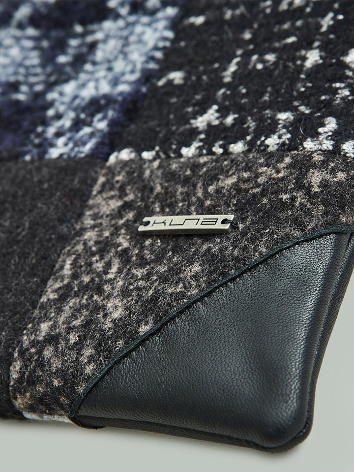 Cartera Clutch Patchwork De Alpaca Y Lana Color Negro