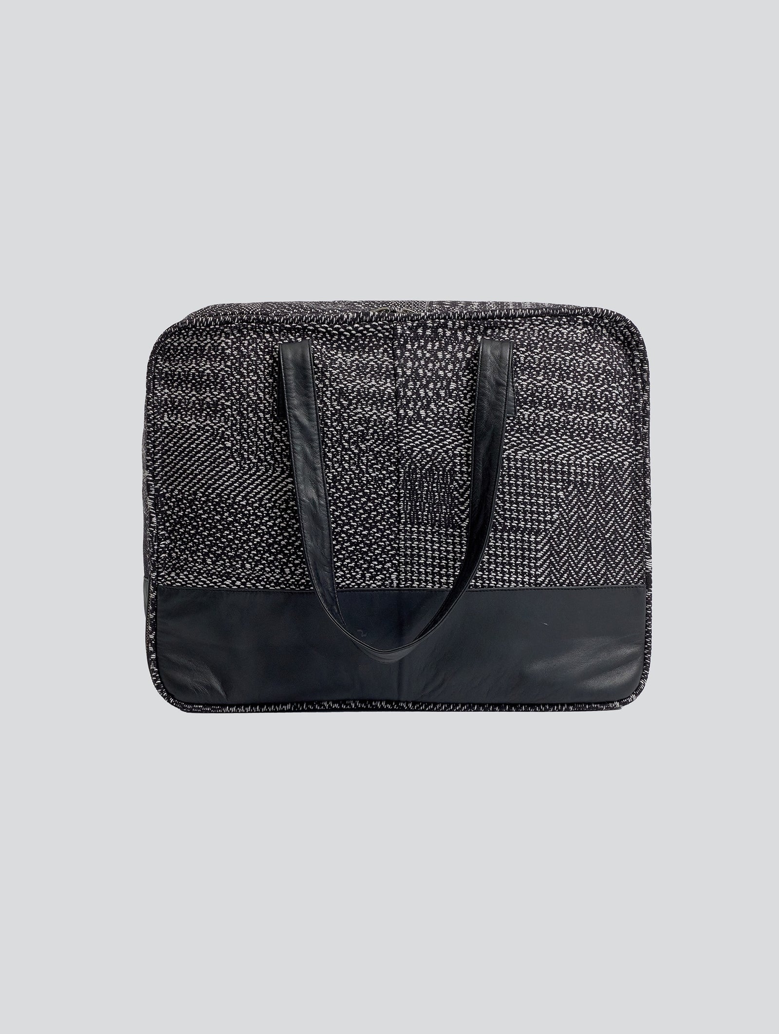 Bolso Maletin Tokio De Lana Color Negro