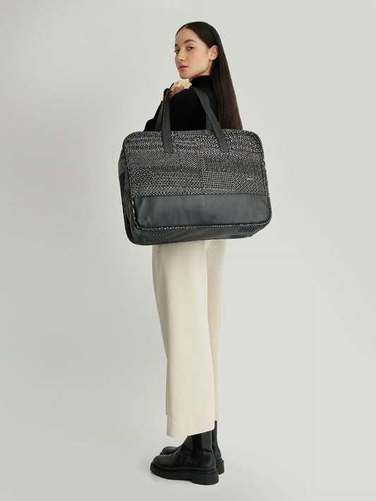 Bolso Maletin Tokio De Lana Color Negro