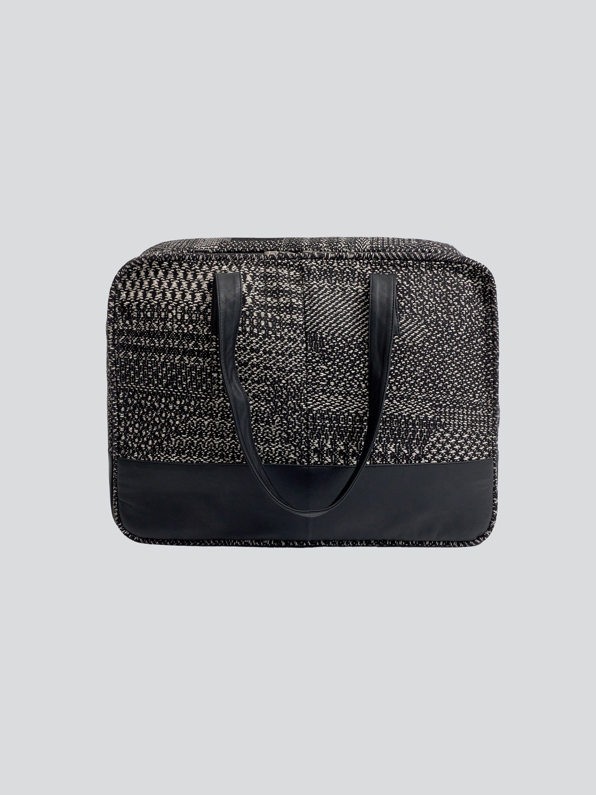 Bolso Maletin Tokio De Lana Color Negro