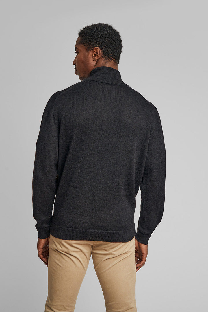 Andreas Cardigan
