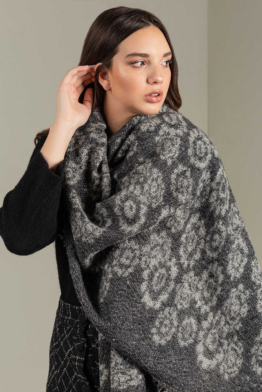 Ulsa Shawl