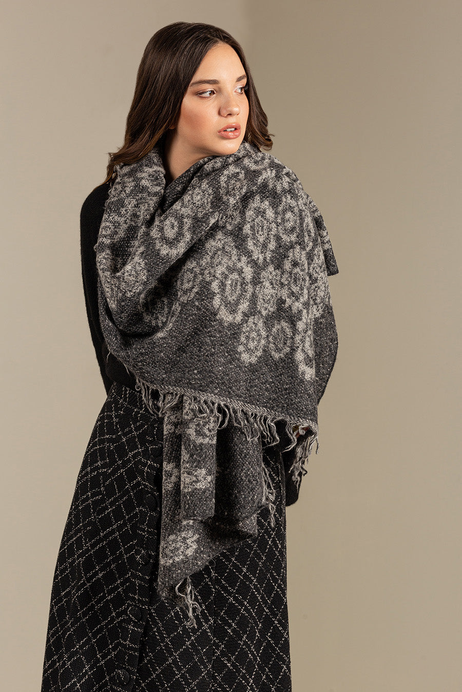 Ulsa Shawl