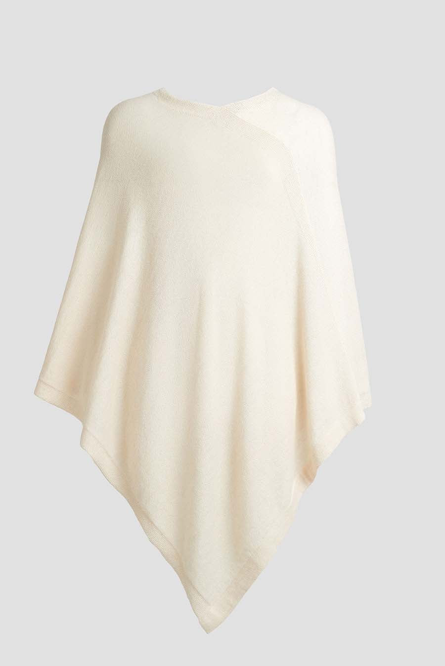 Almendra Poncho