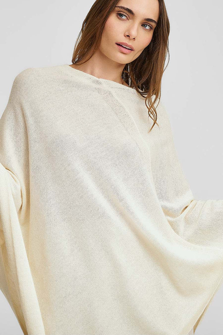 Almendra Poncho