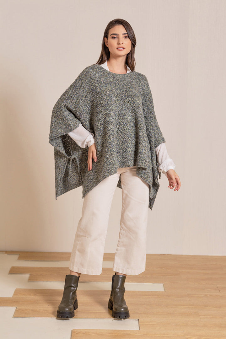 Valdivieso Poncho