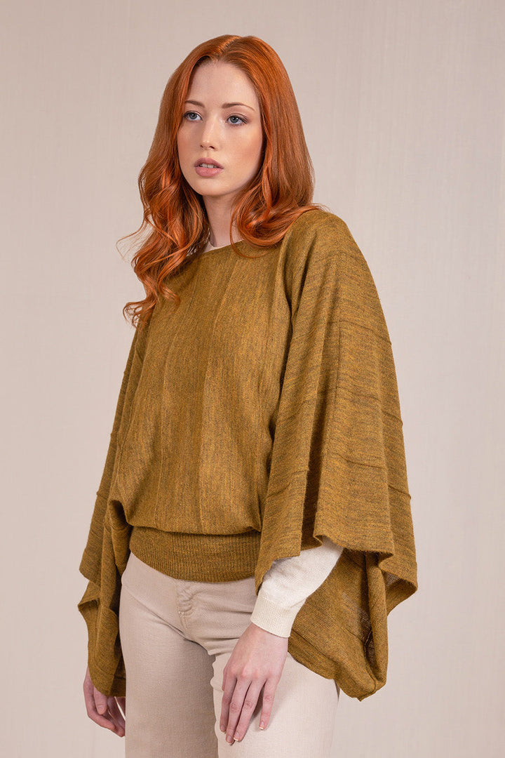Vavi Poncho