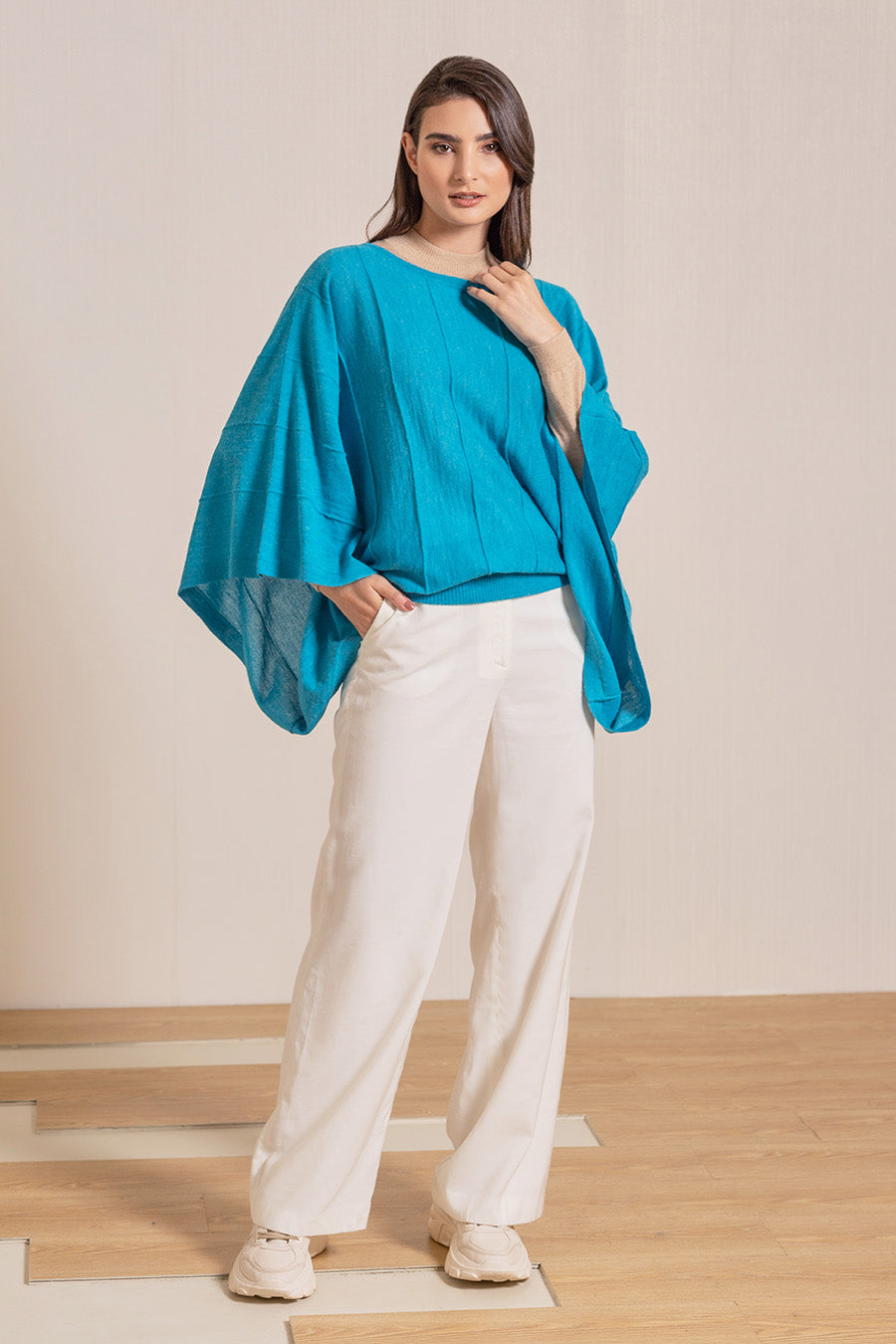 Vavi Poncho