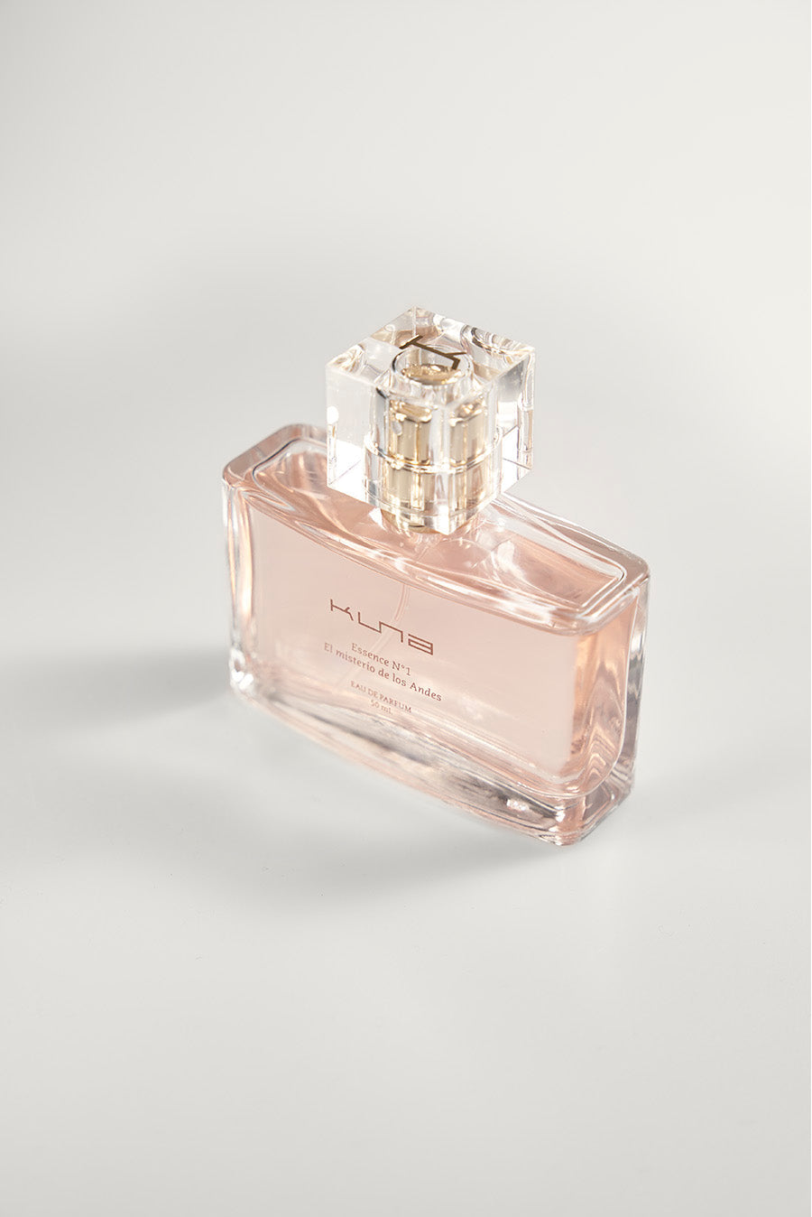Perfume Essence N°1 de Mujer Misterio de los Andes